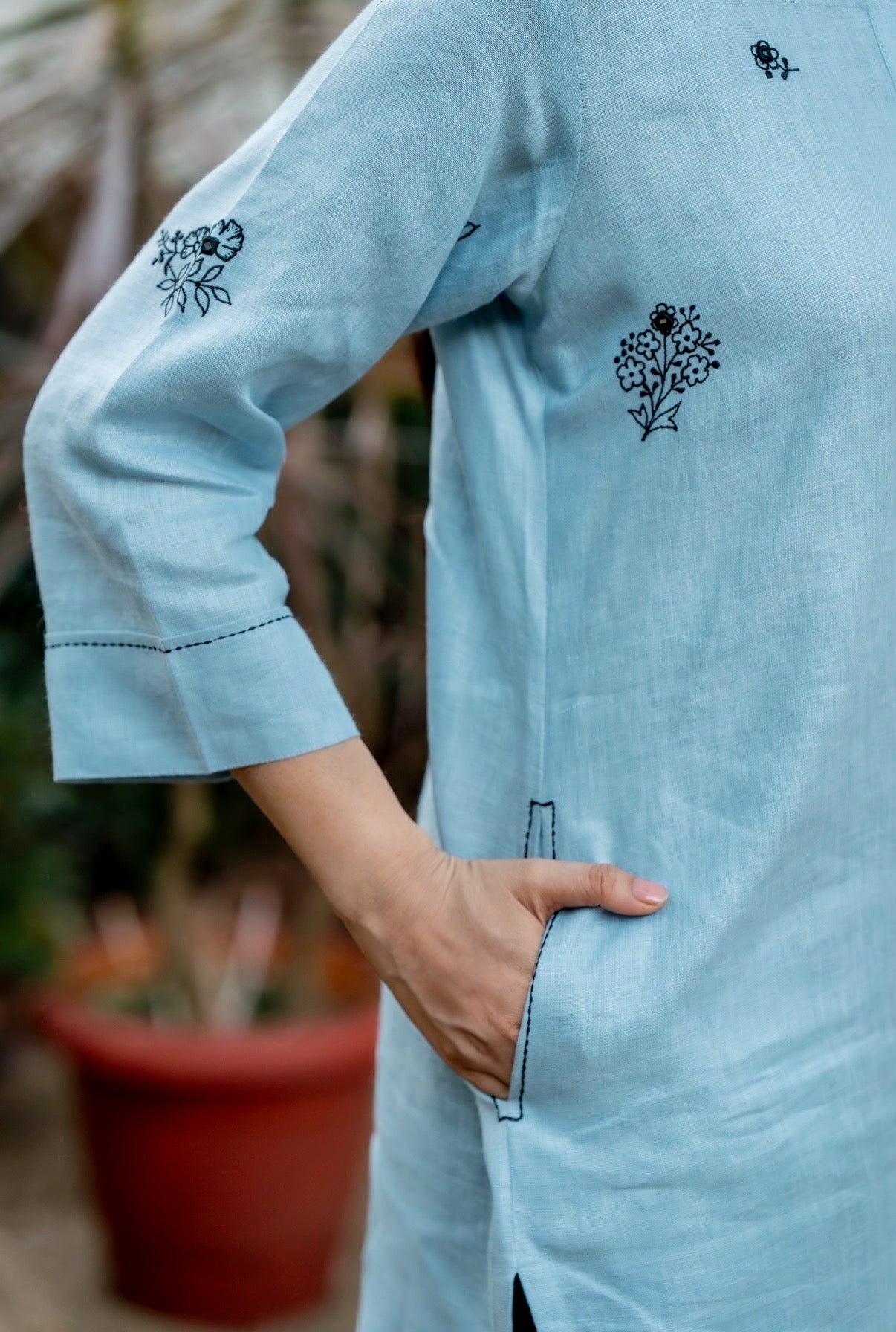 Azure Blue-Black Linen Pair