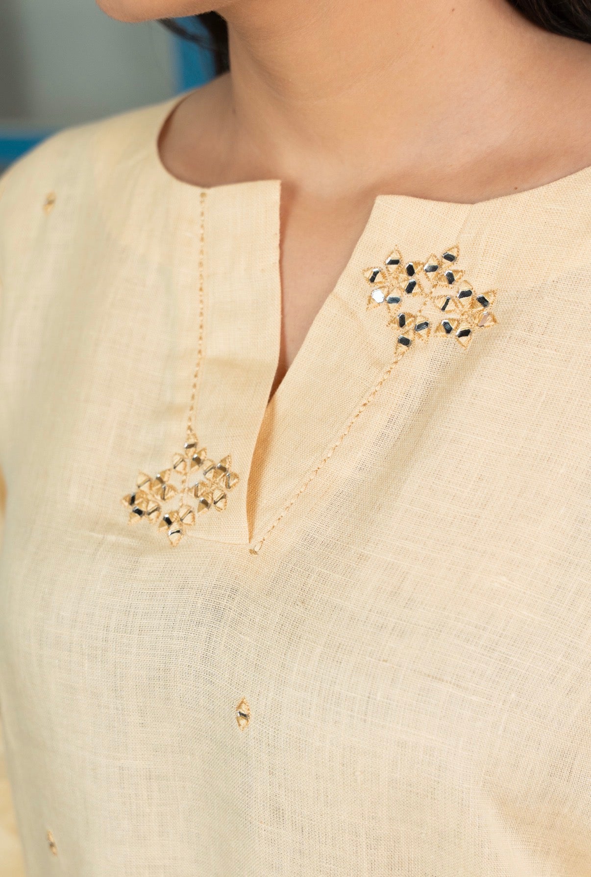 Mellow Yellow-White Linen Pair