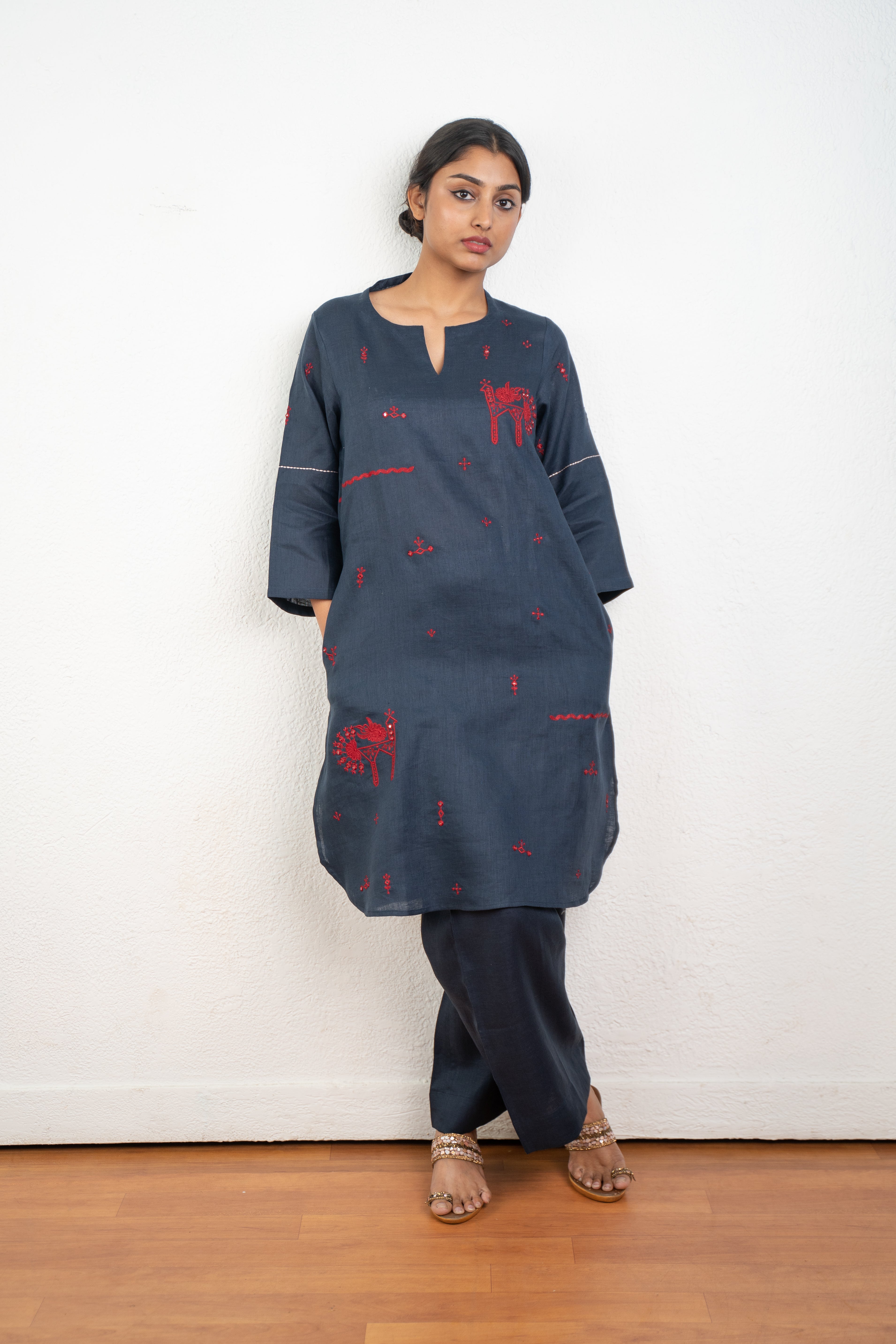 NIGHT BLUE LINEN KURTA PANT