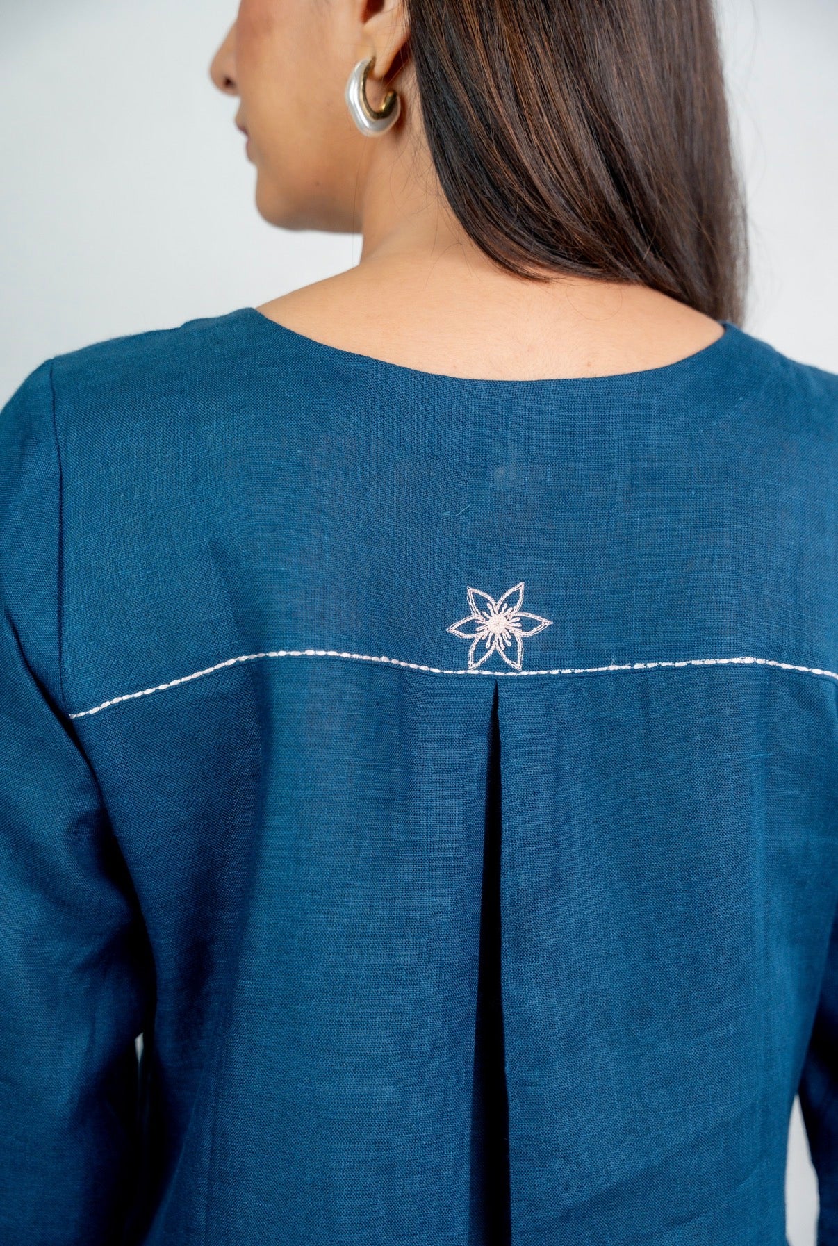 CORNFLOWER BLUE-WHITE PAIR