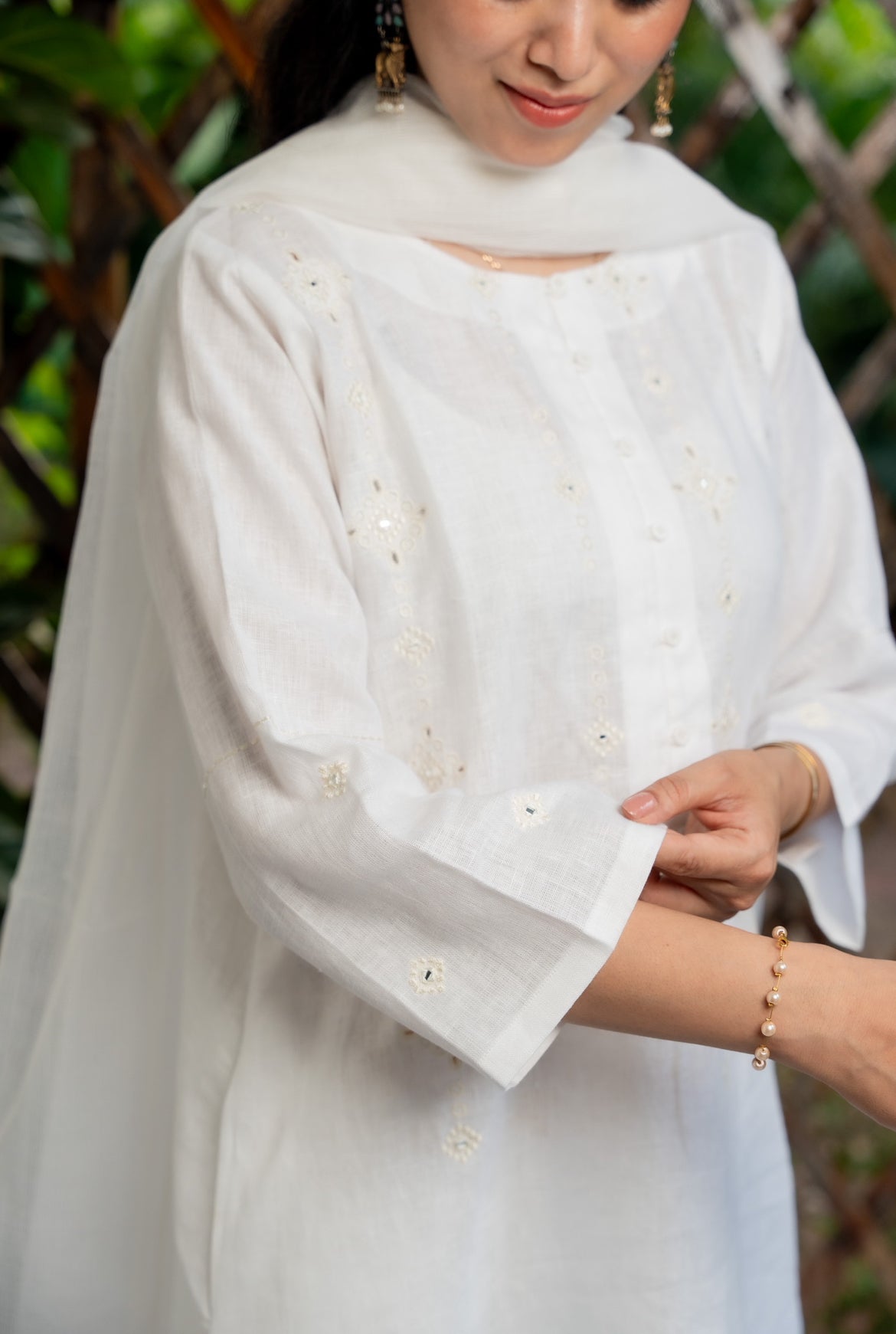 STAR WHITE LINEN SET