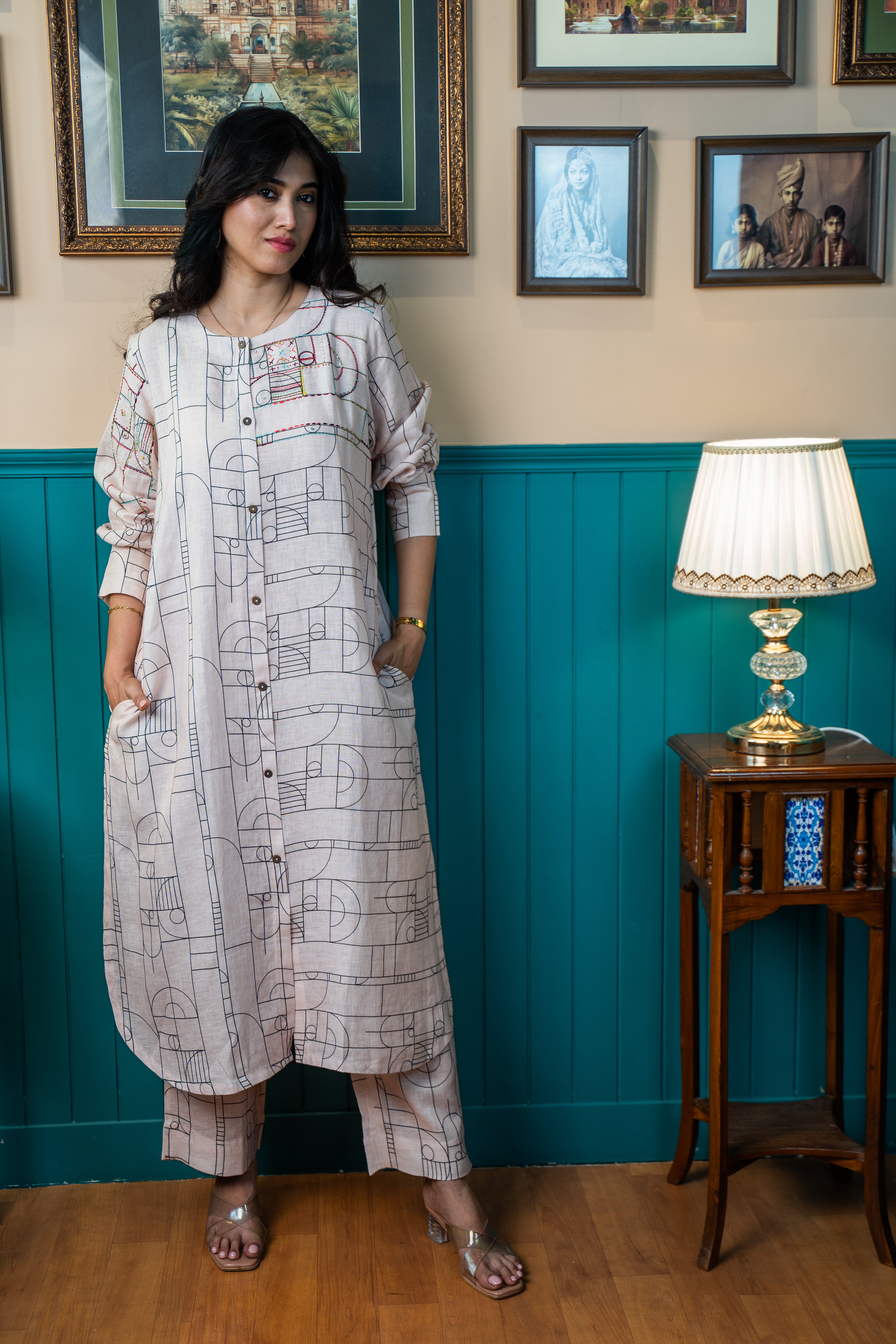 STRIPE TRIBE LINEN PAIR