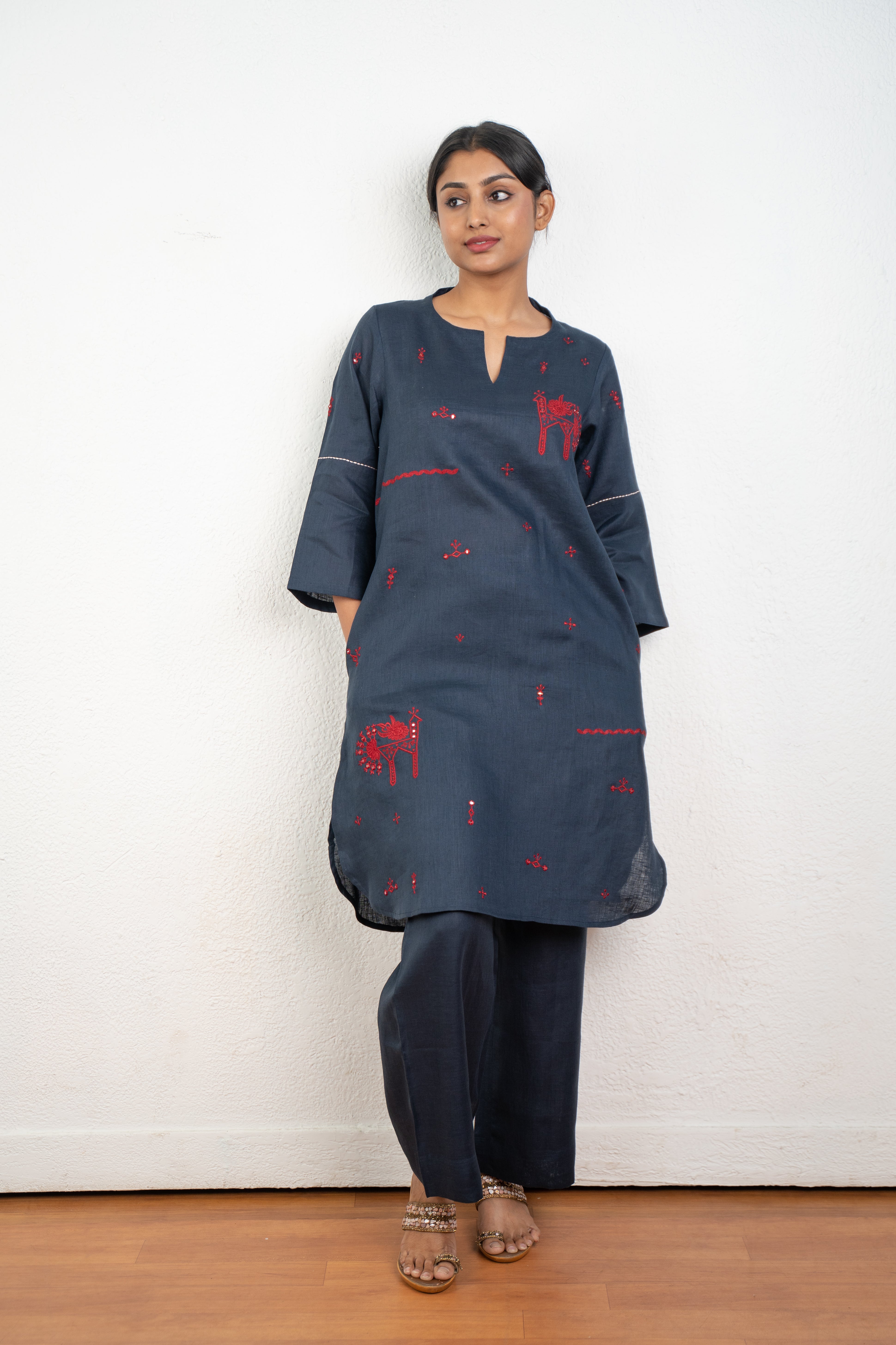 NIGHT BLUE LINEN KURTA PANT