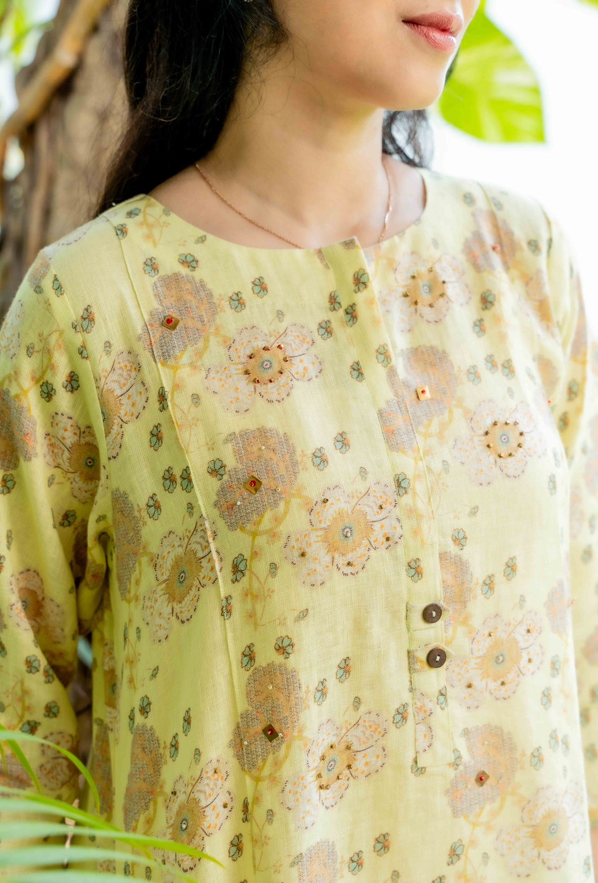 YELLOW IRIS LINEN PAIR