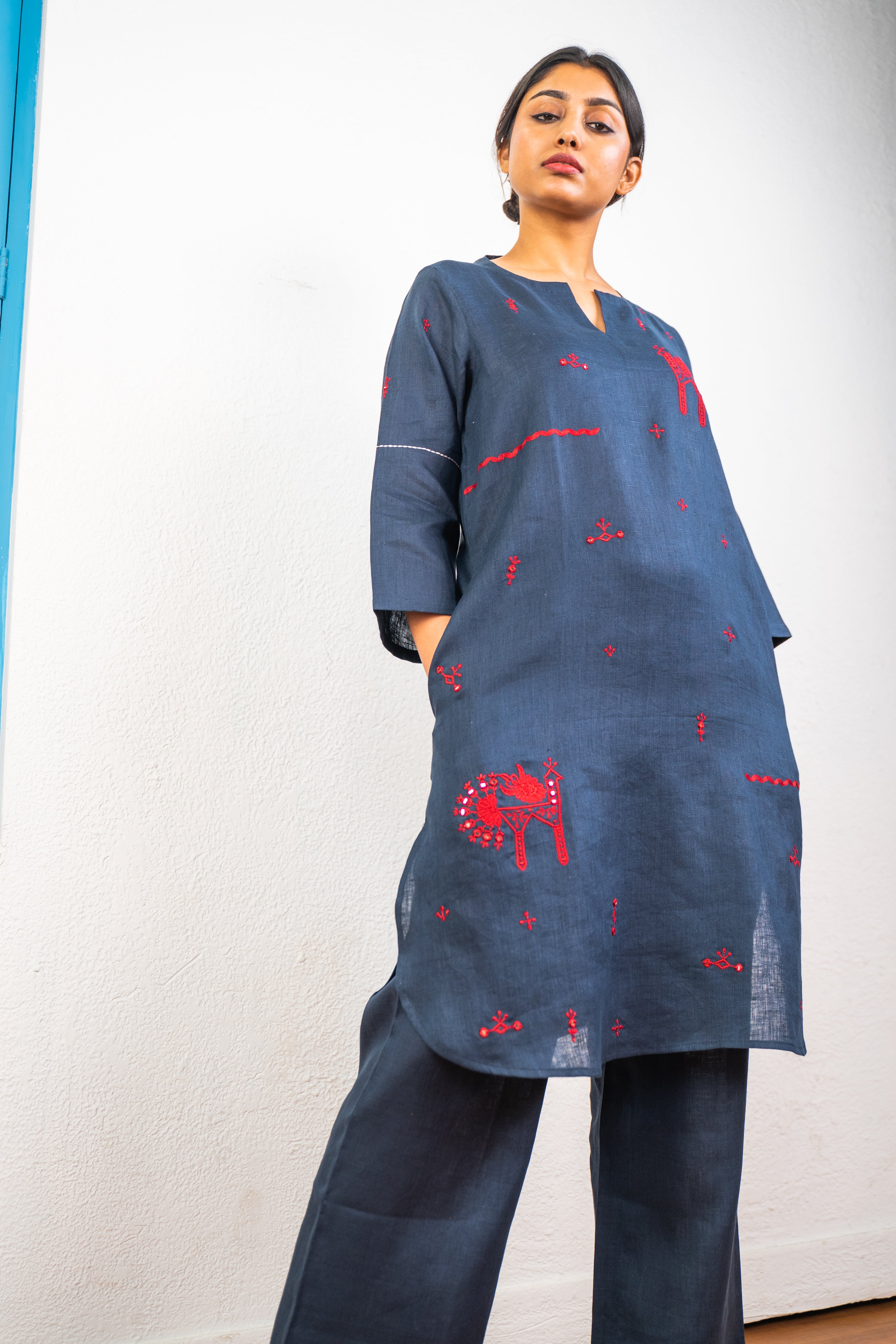 NIGHT BLUE LINEN KURTA PANT