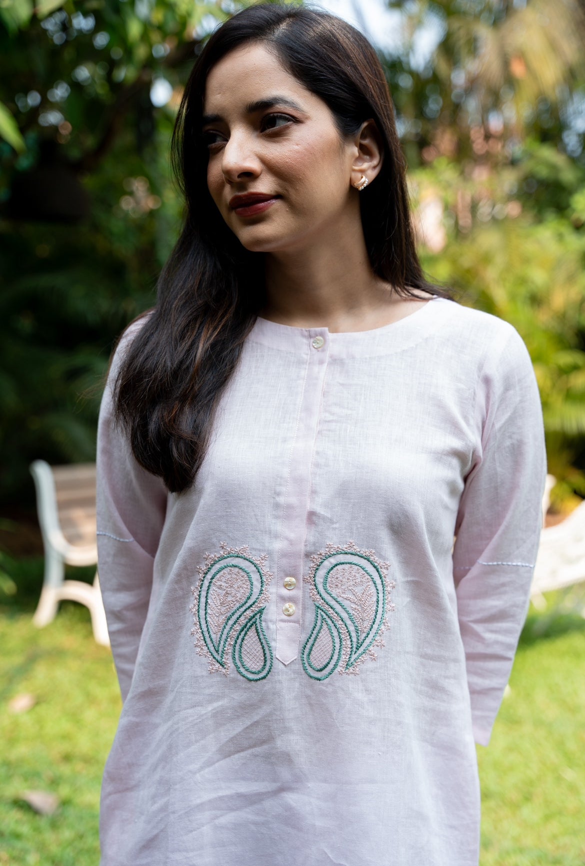 PASTEL PINK-WHITE LINEN PAIR