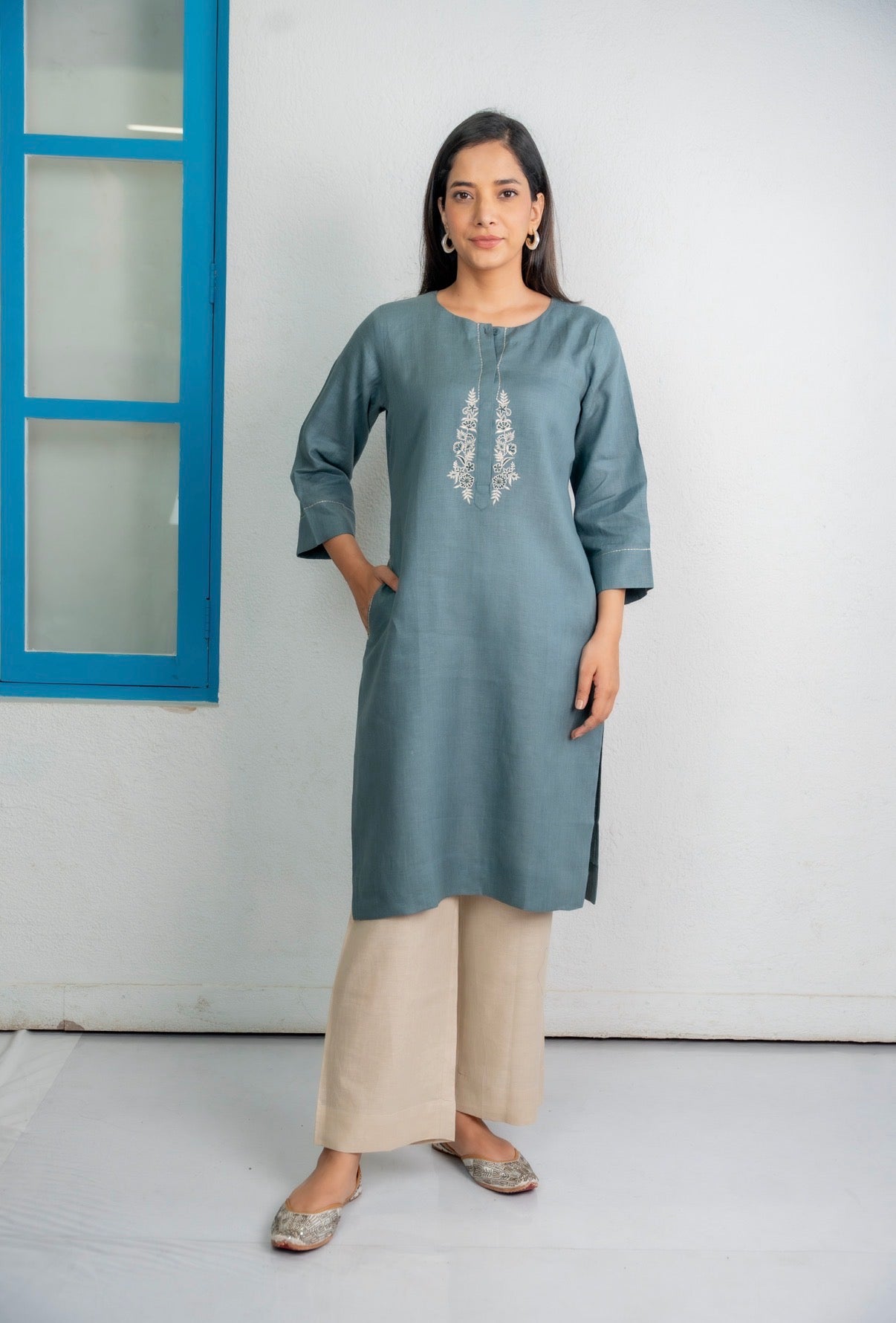 Tiffany Blue-Ivory Linen Pair