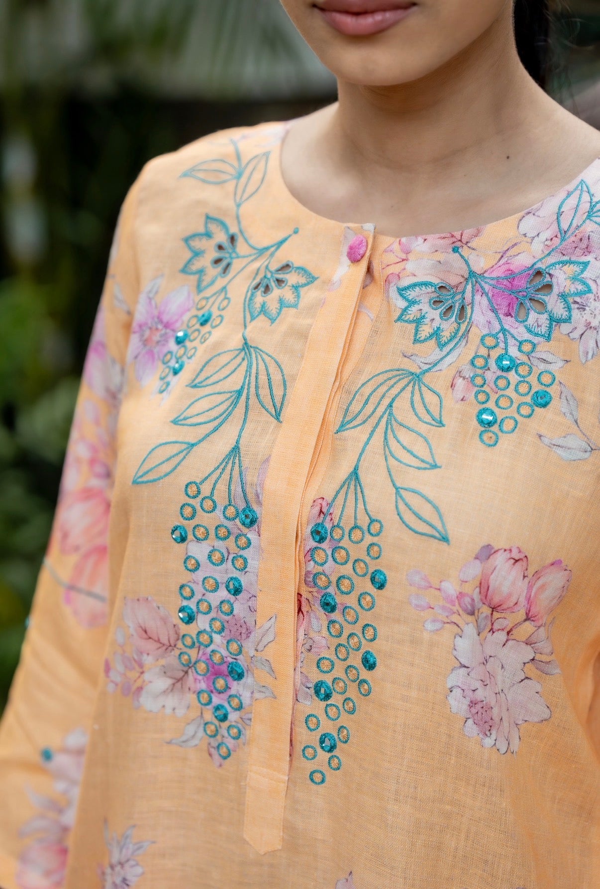 Bright Flower Linen Pair