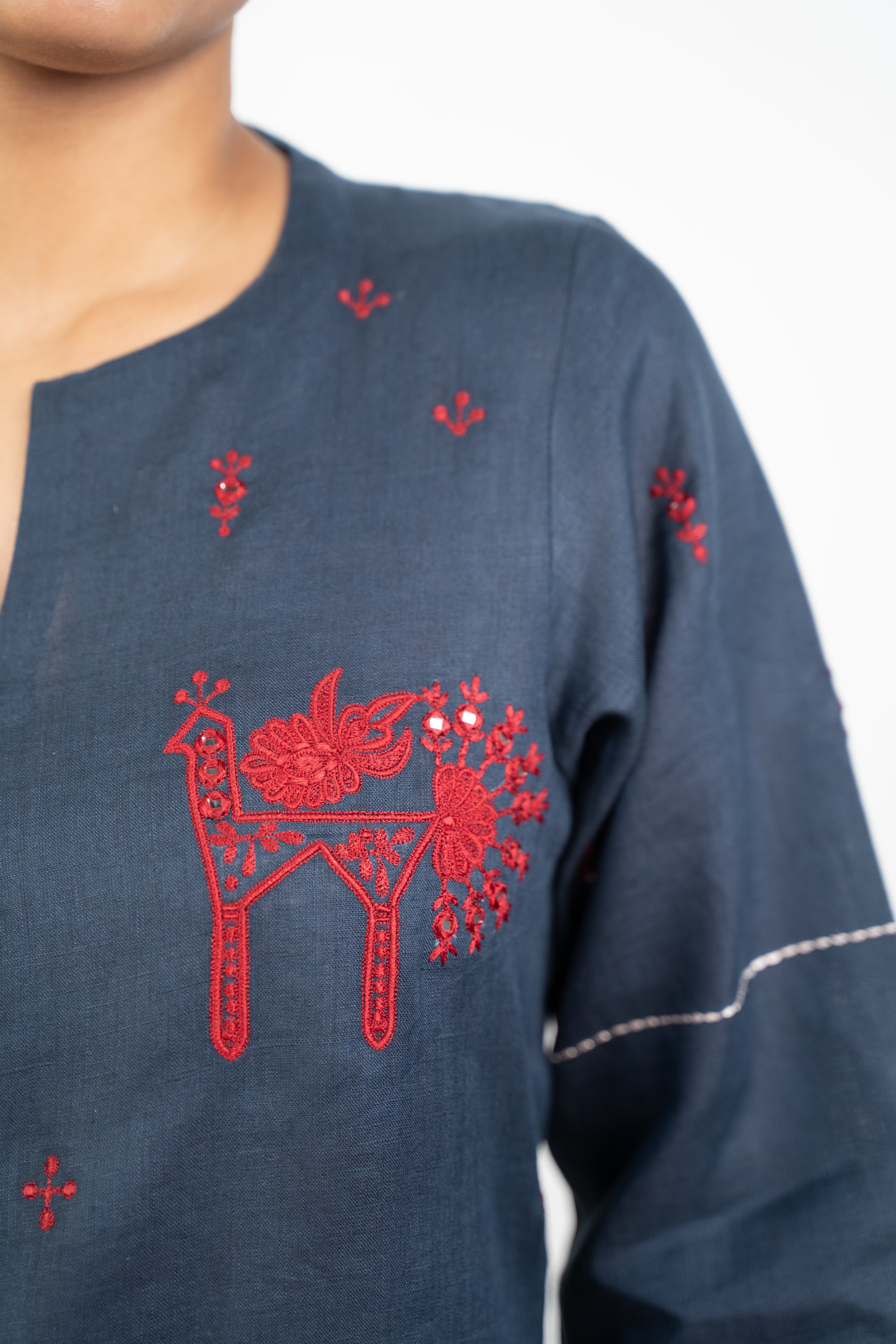 NIGHT BLUE LINEN KURTA PANT