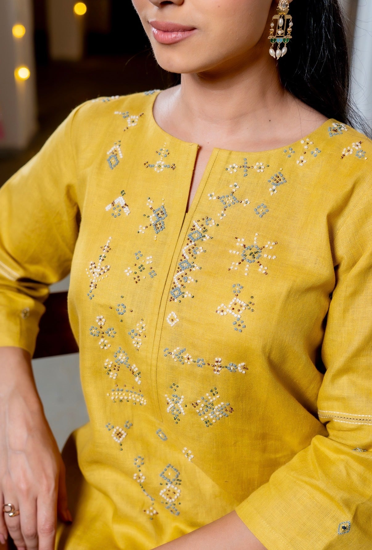 Old Gold Mustard Linen Set