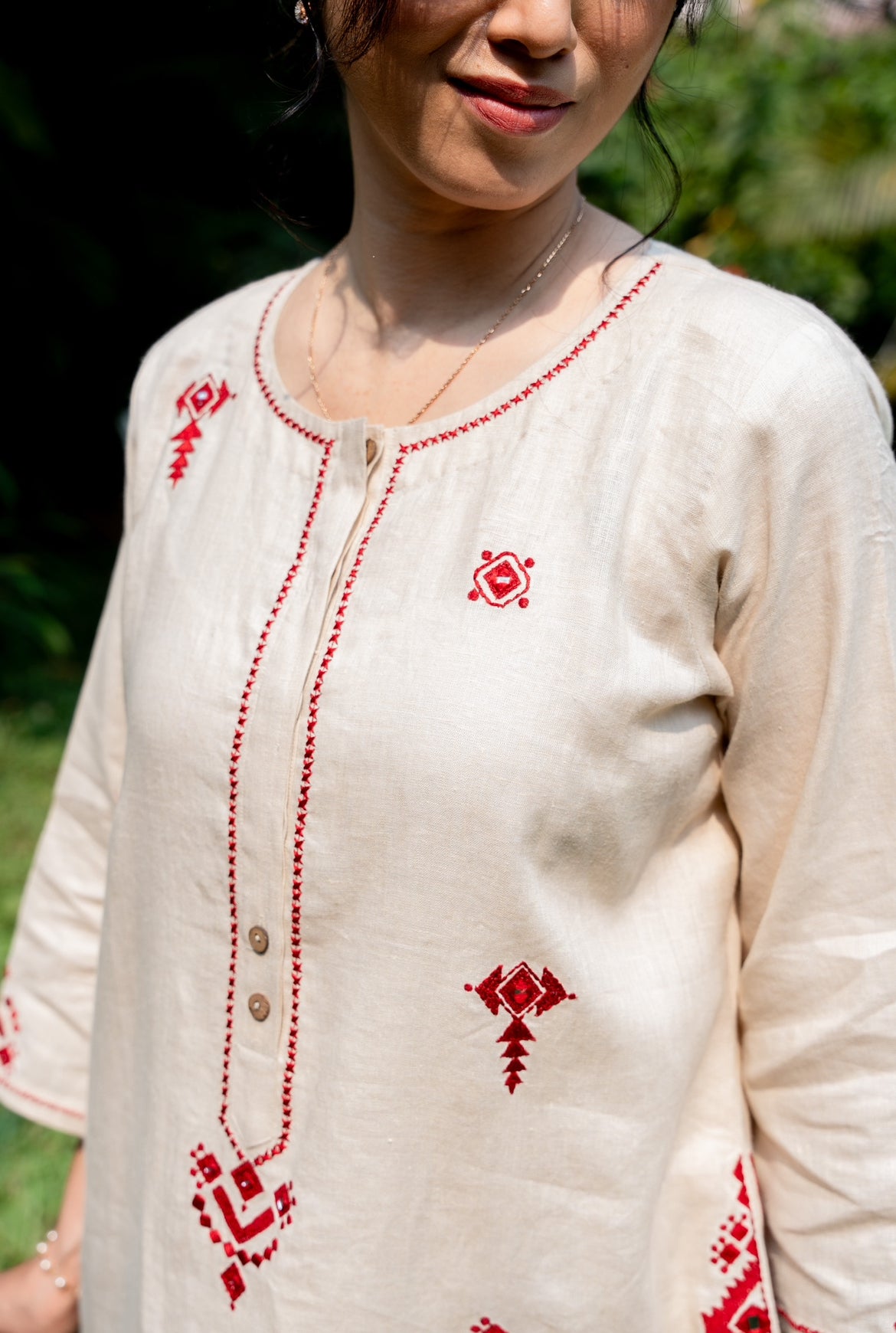 BONE BEIGE LINEN PAIR