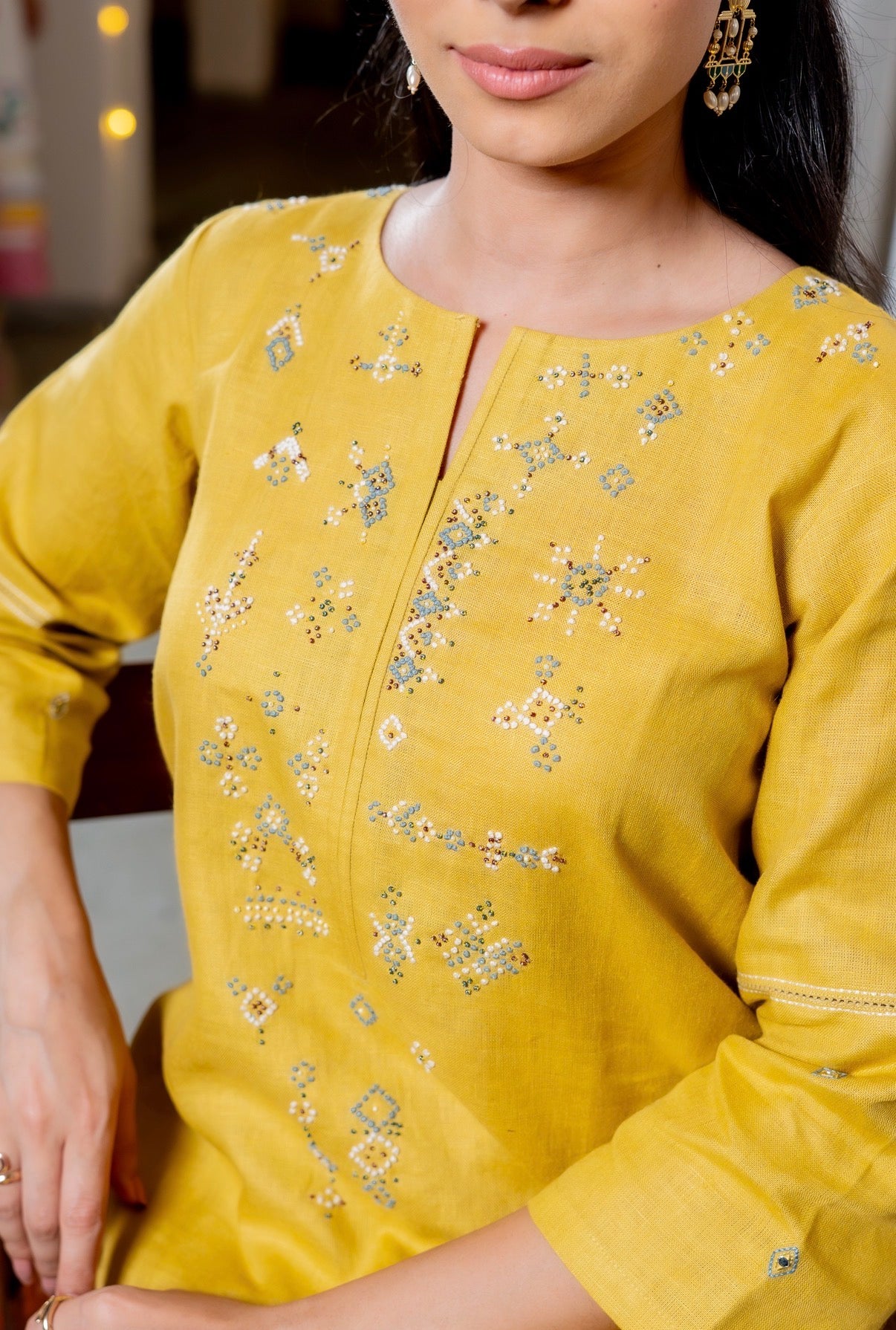 Old Gold Mustard Linen Set