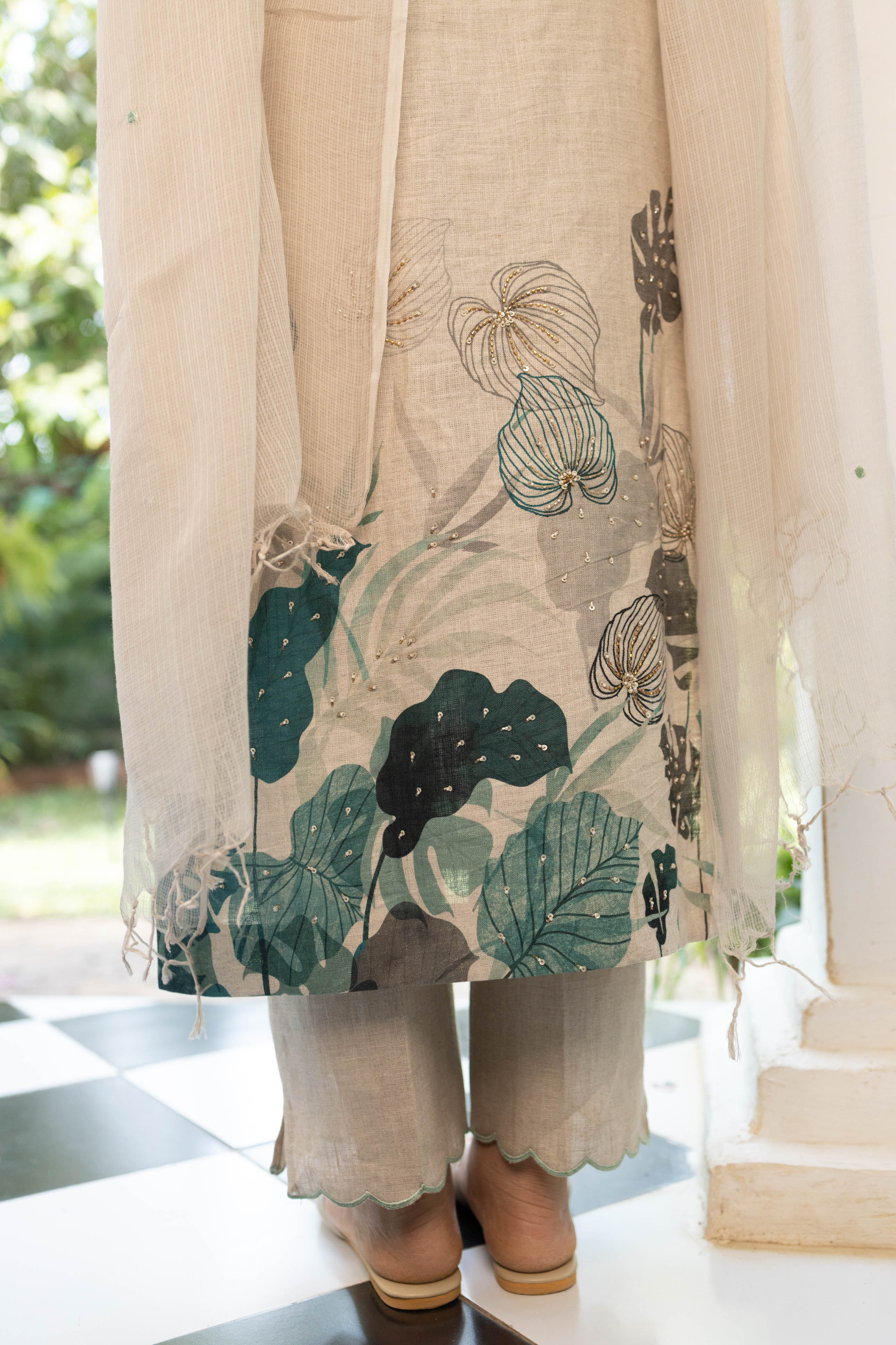 OLIVE BRUNCH LINEN SET ki