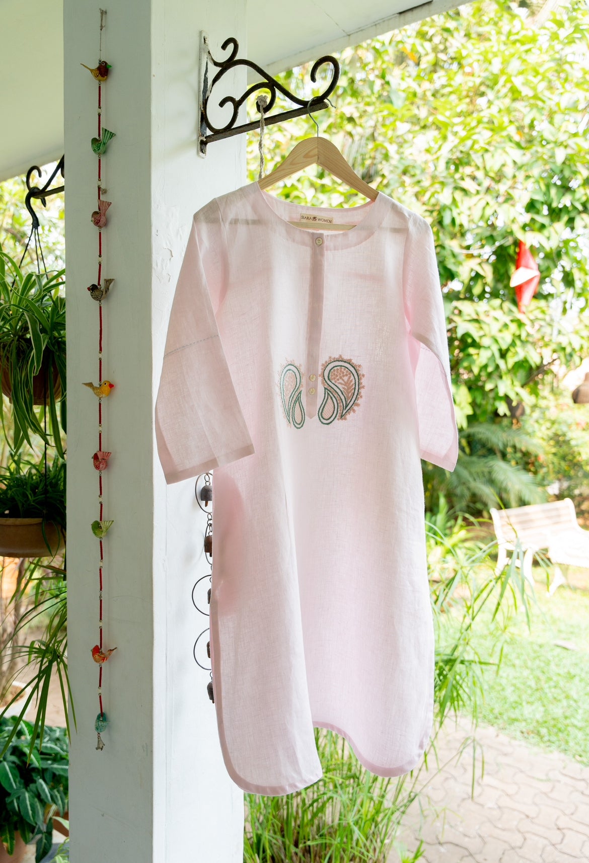 PASTEL PINK-WHITE LINEN PAIR