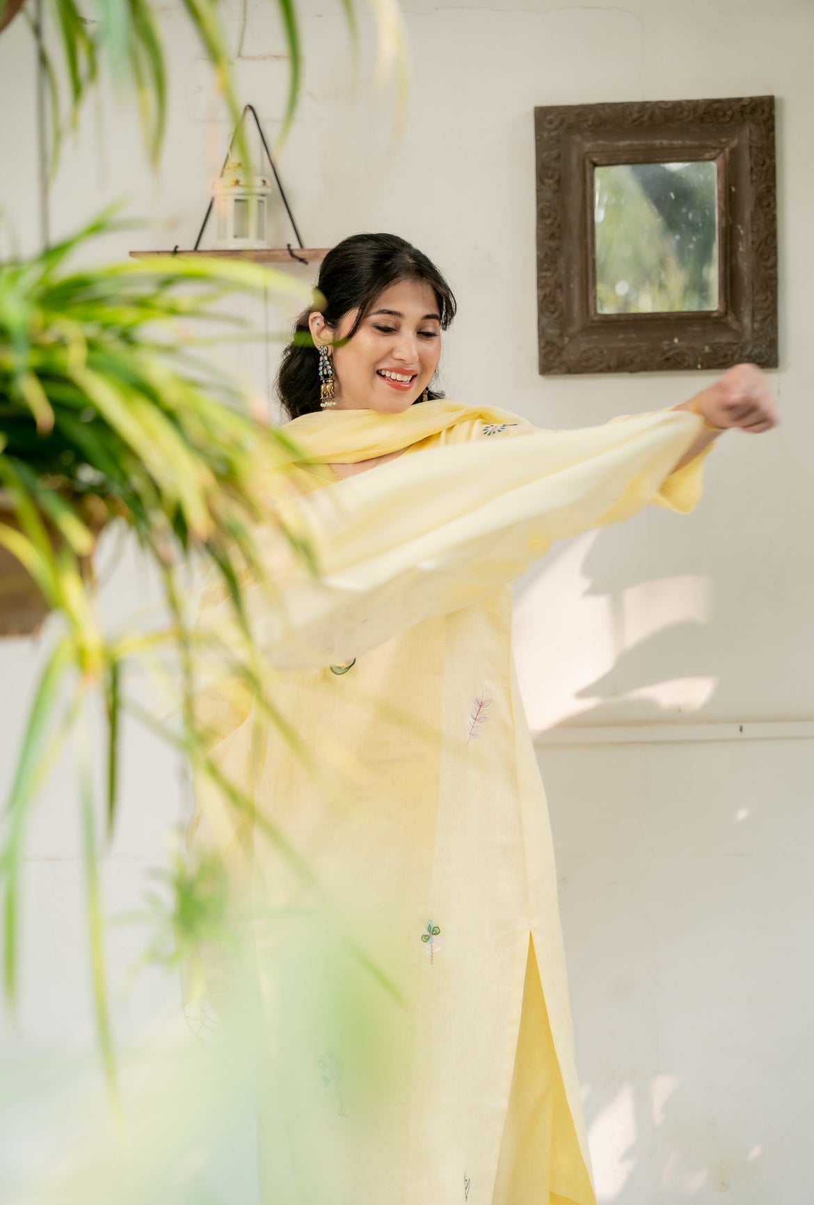 Macaroon Lime Linen Kurta Set