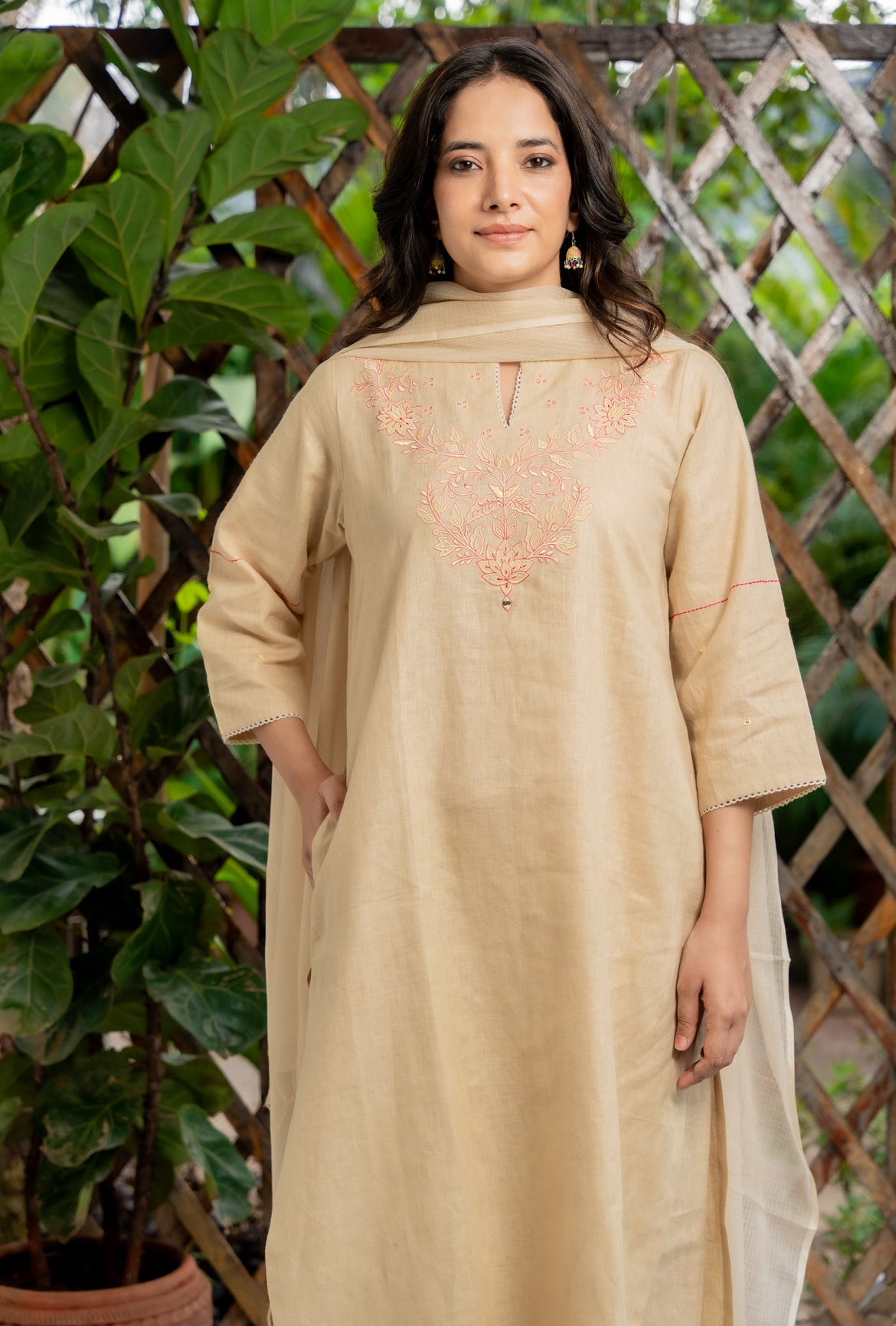 PALE IVORY LINEN SET