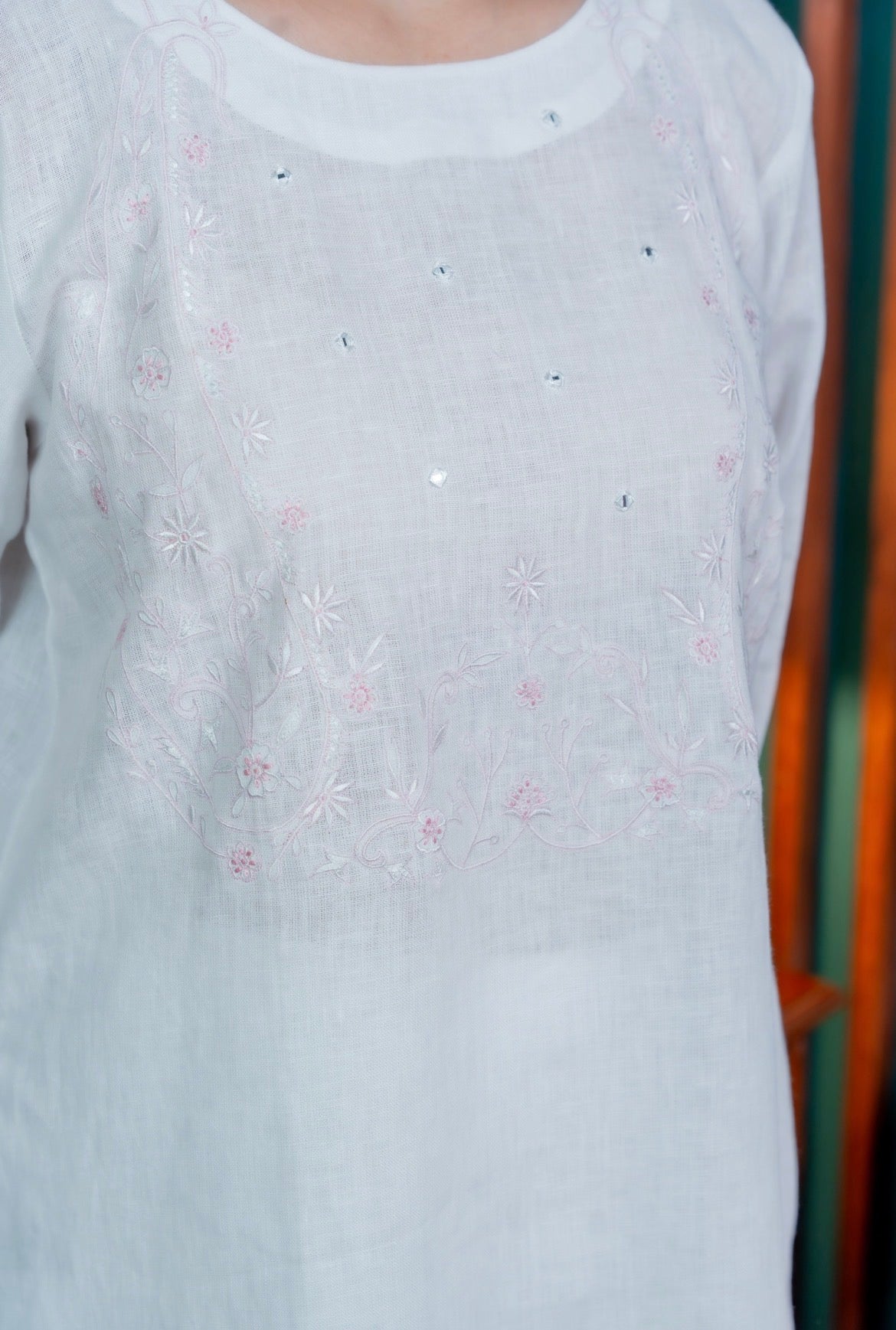 Daisy white Linen Pair