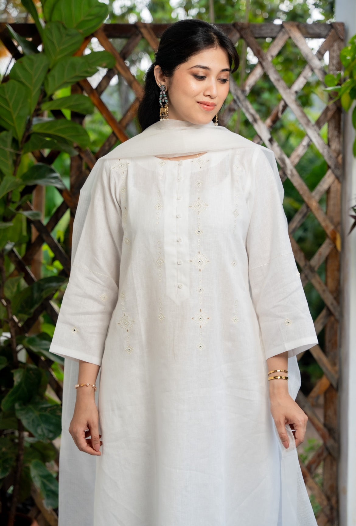 STAR WHITE LINEN SET