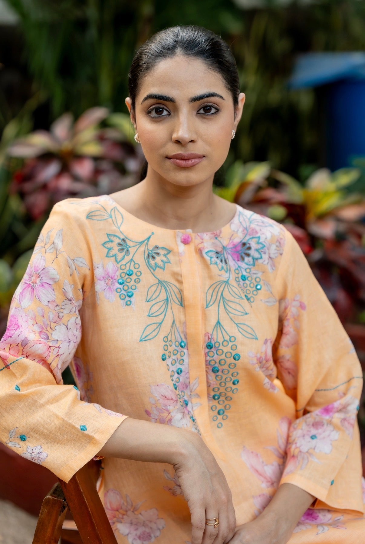 Bright Flower Linen Pair