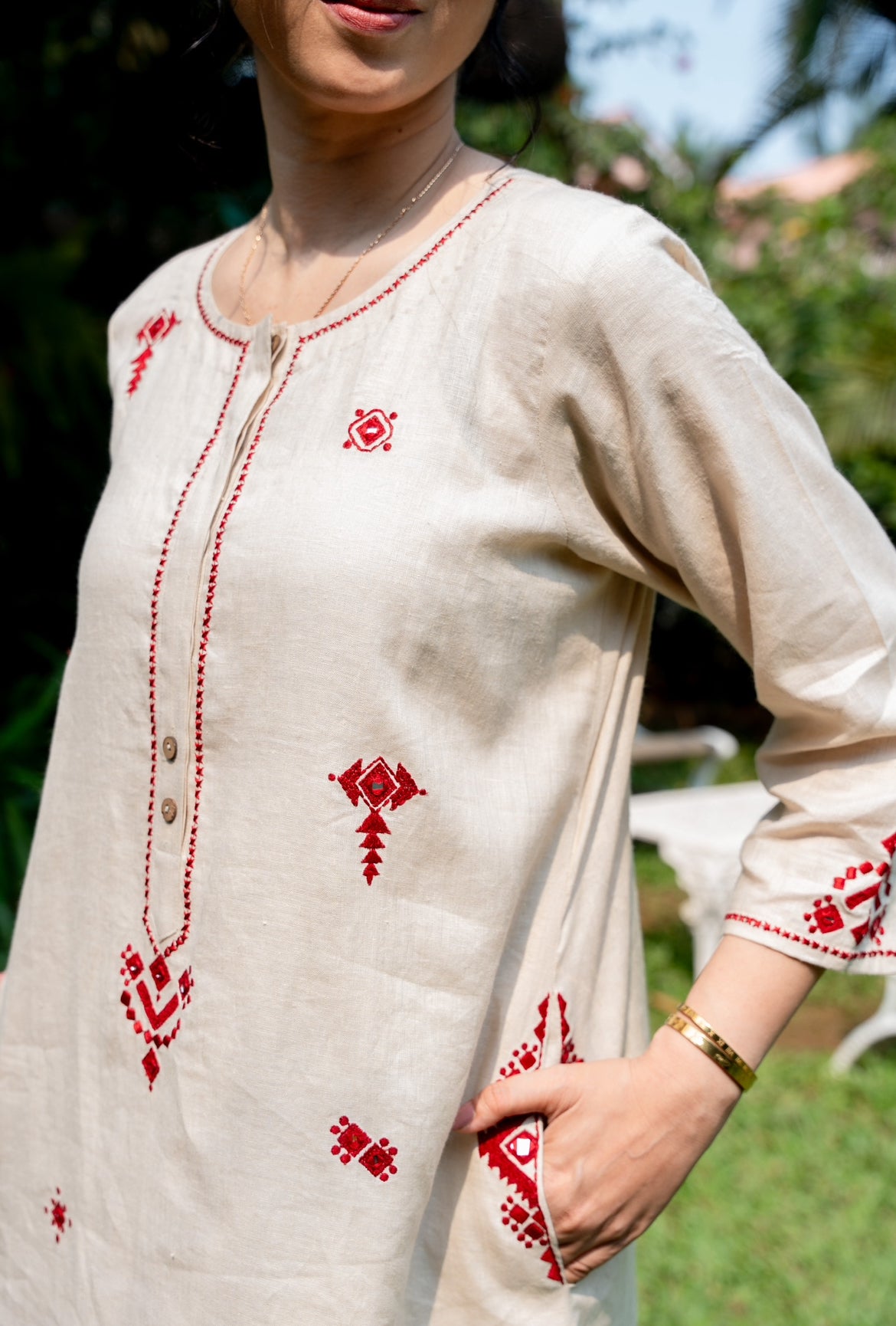 BONE BEIGE LINEN PAIR