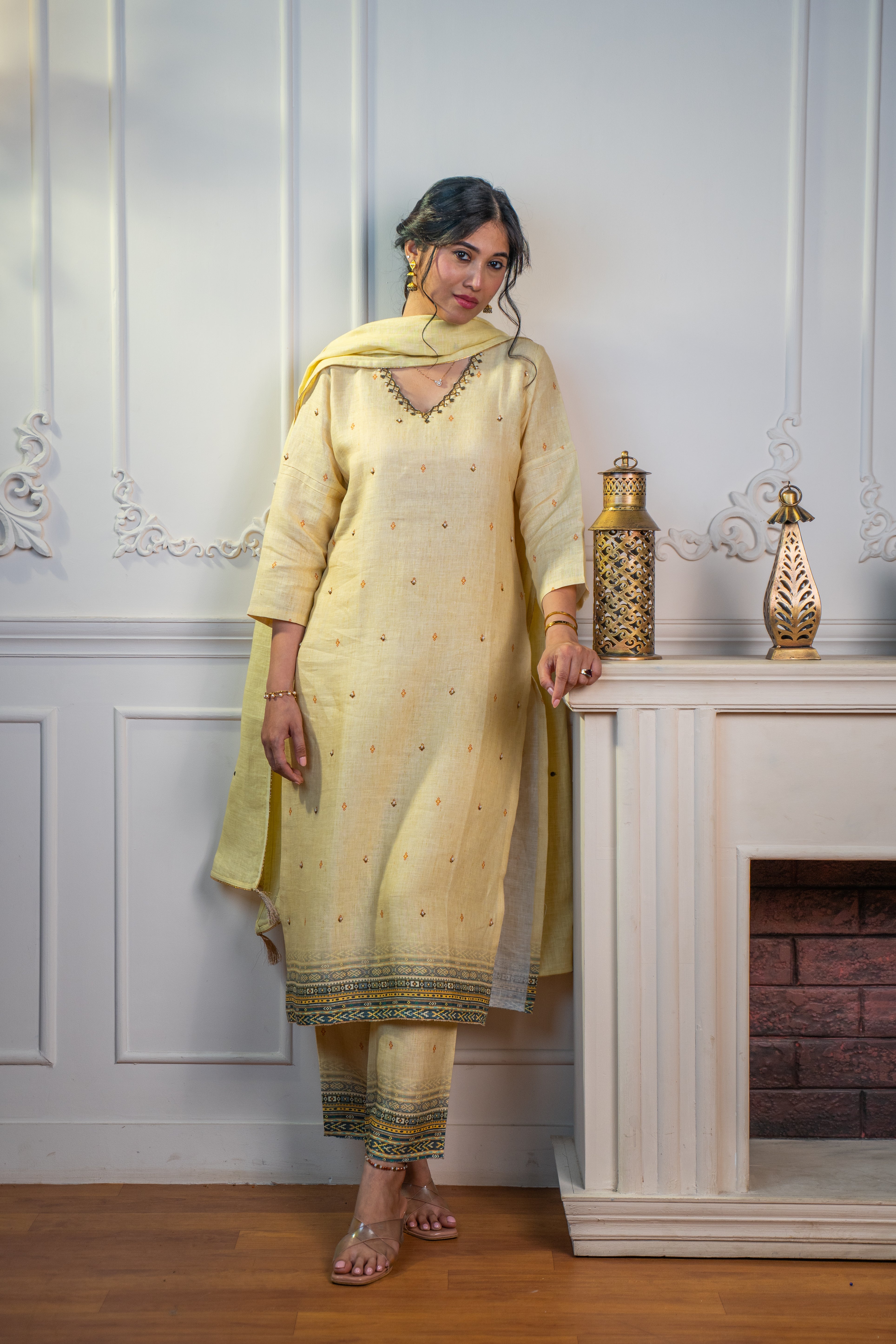 VIVID YELLOW LINEN SET