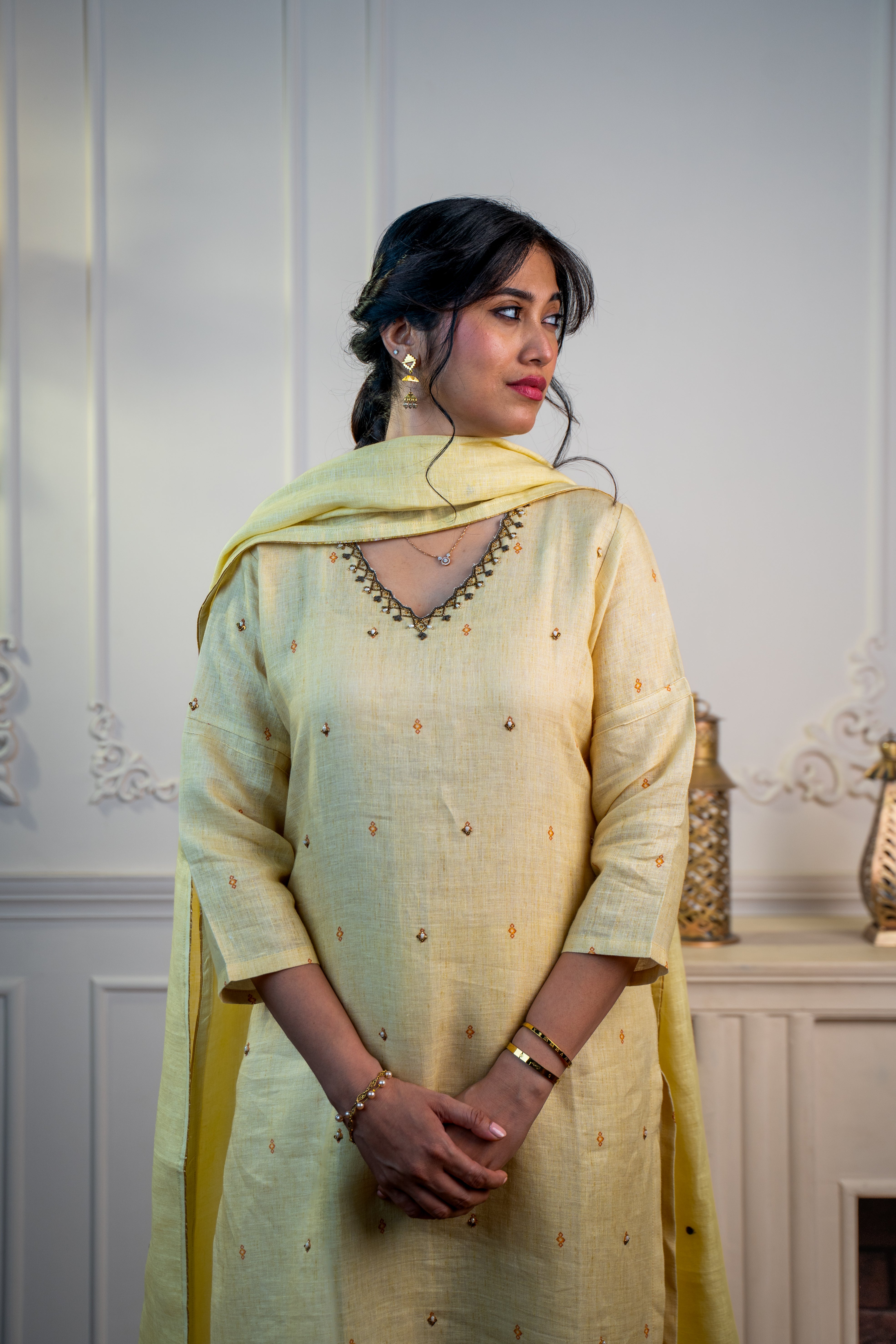 VIVID YELLOW LINEN SET