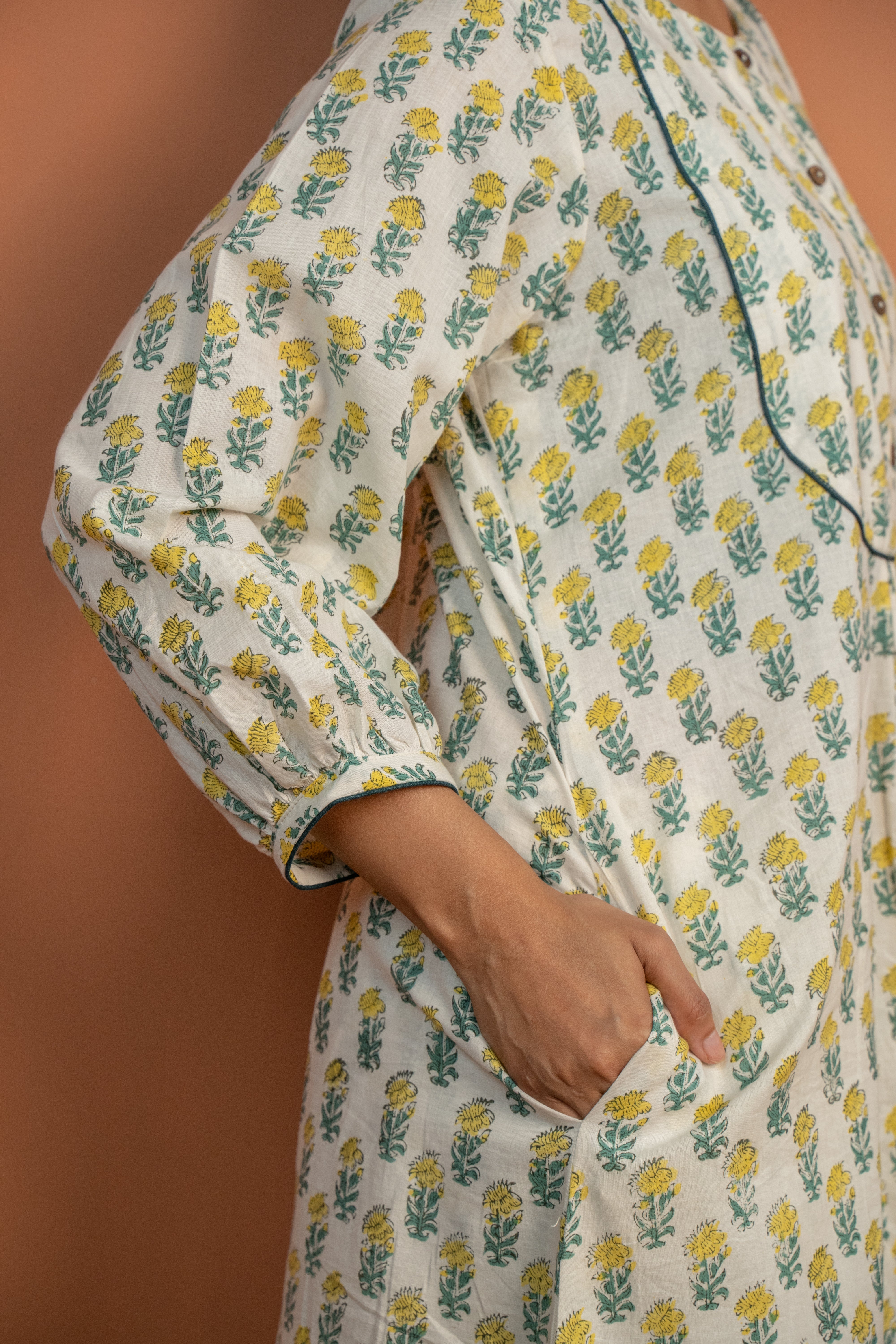 PAPER WHITE COTTON PAIR