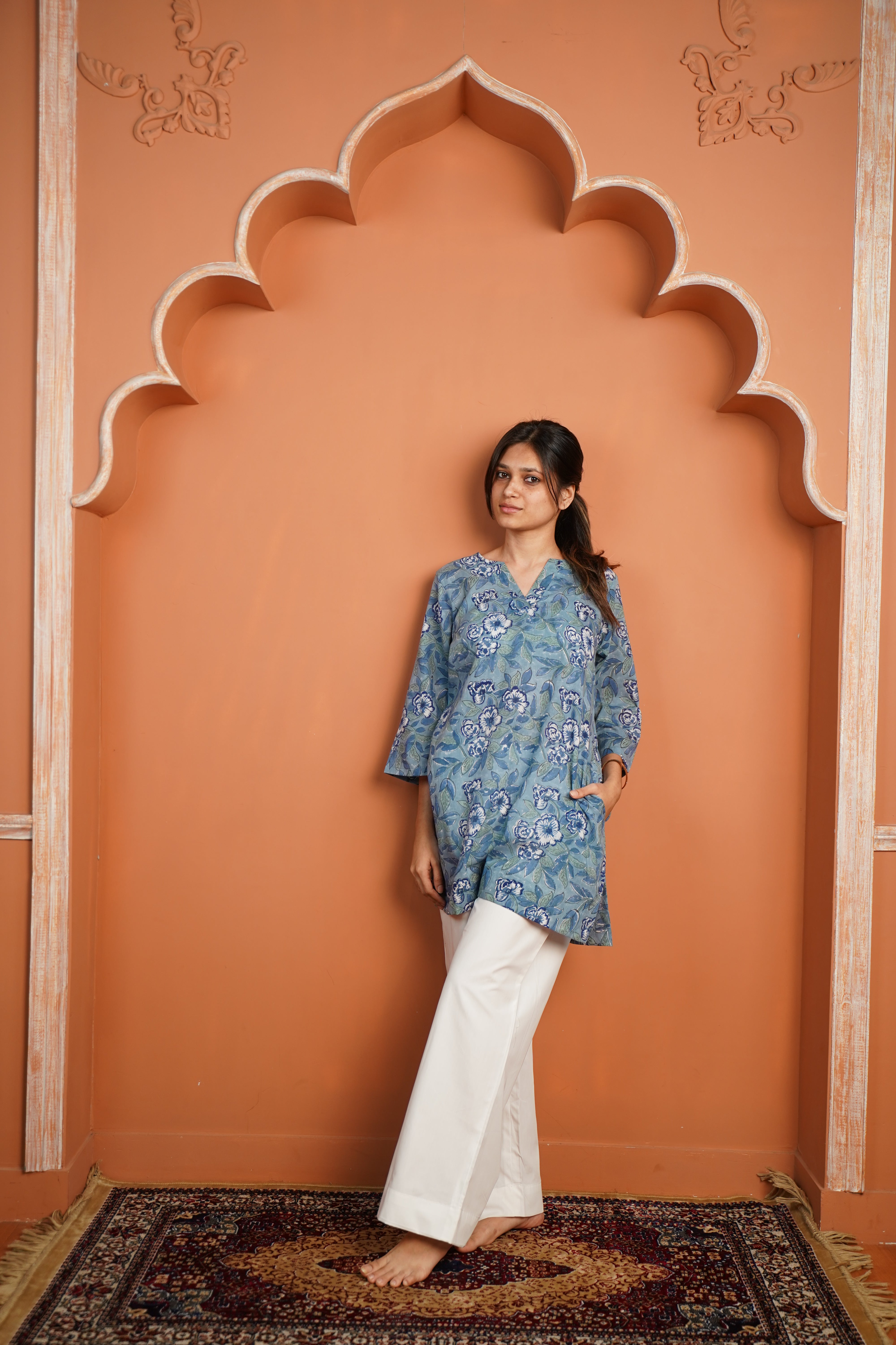 INDIGO BLUE-WHITE COTTON PAIR