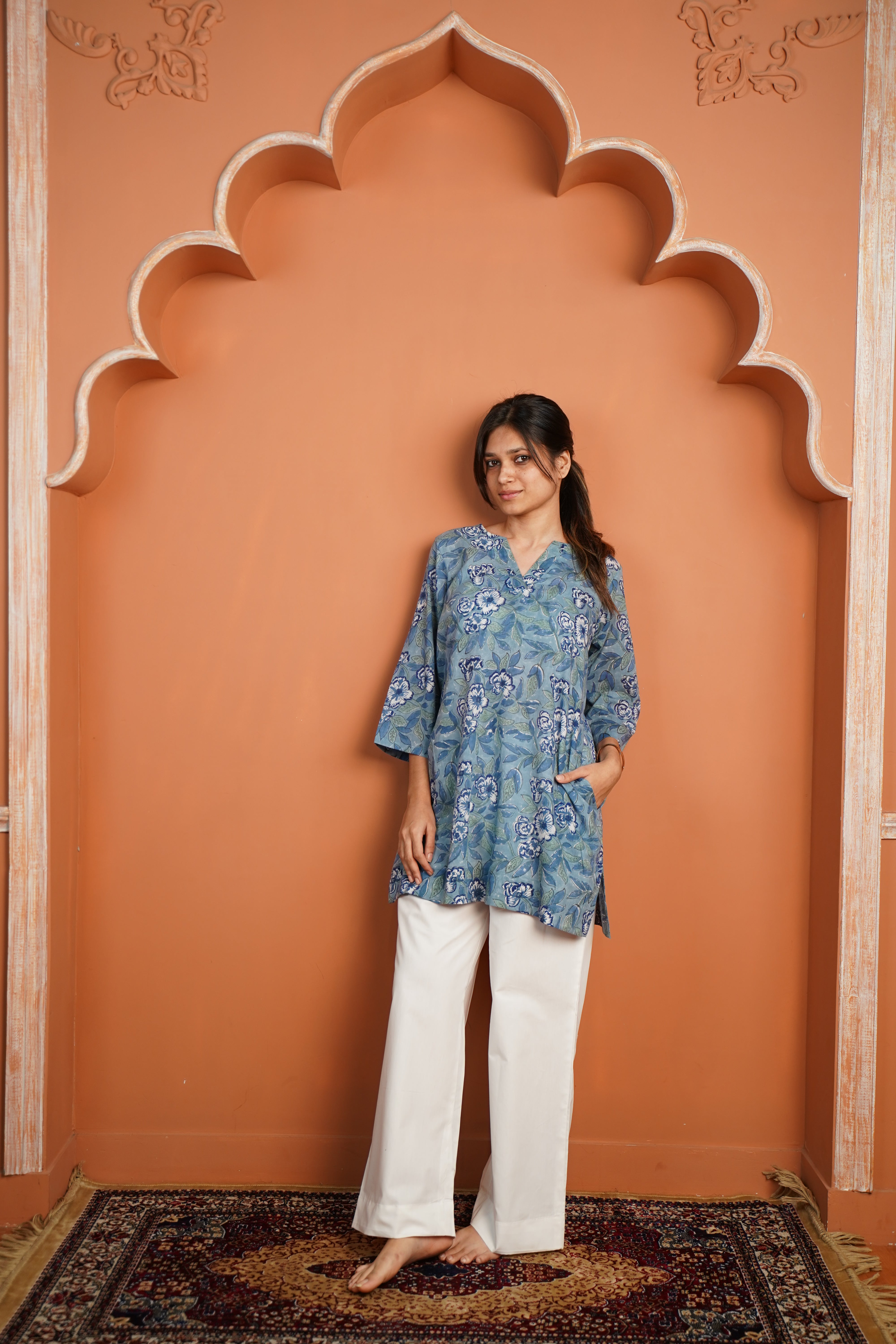 INDIGO BLUE-WHITE COTTON PAIR