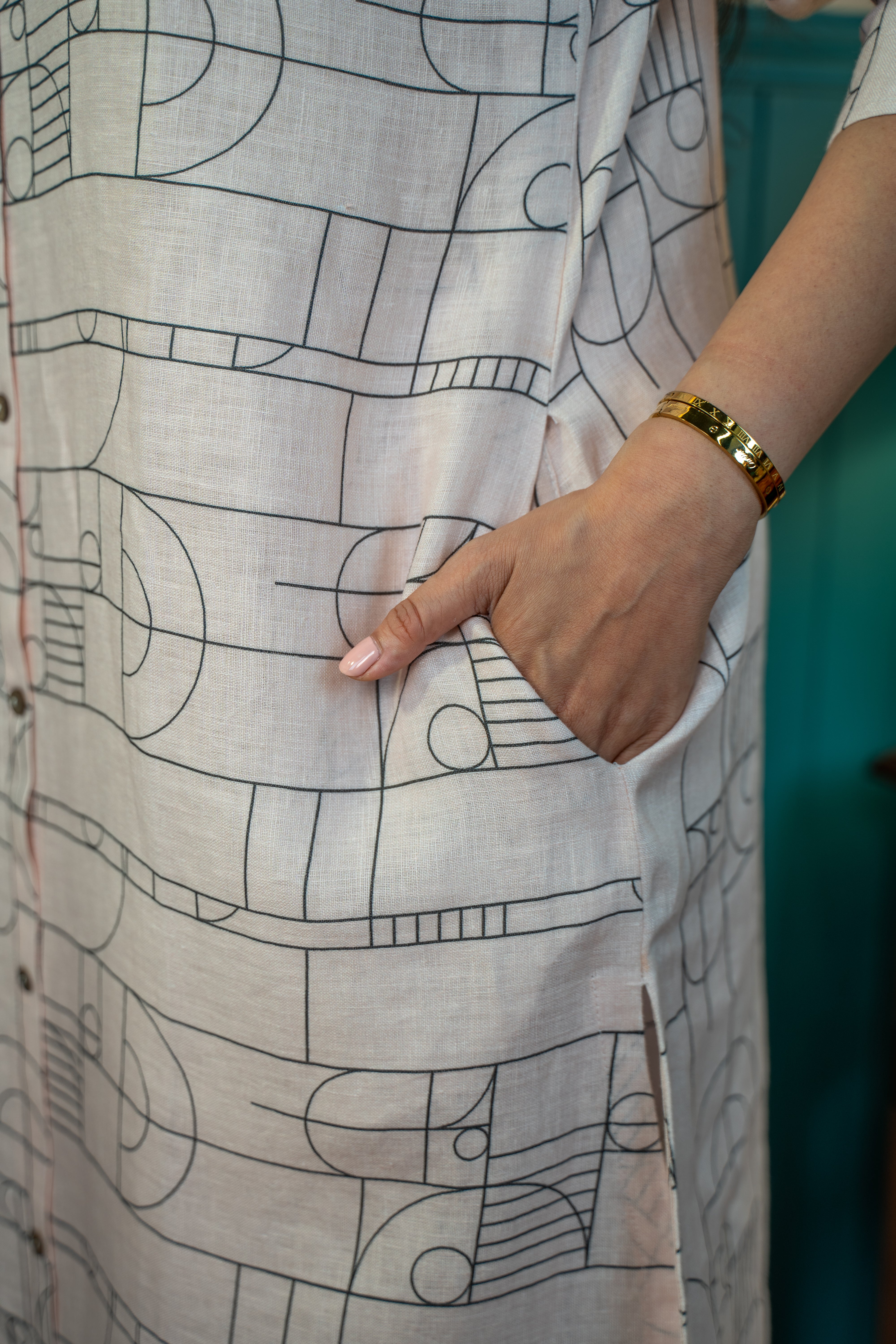 STRIPE TRIBE LINEN PAIR