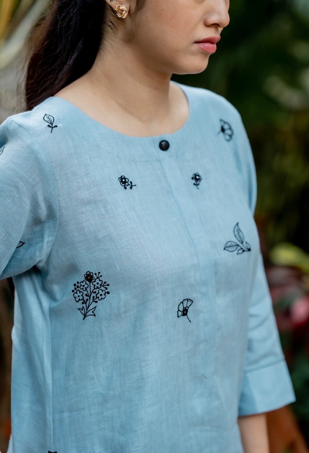 Azure Blue-Black Linen Pair