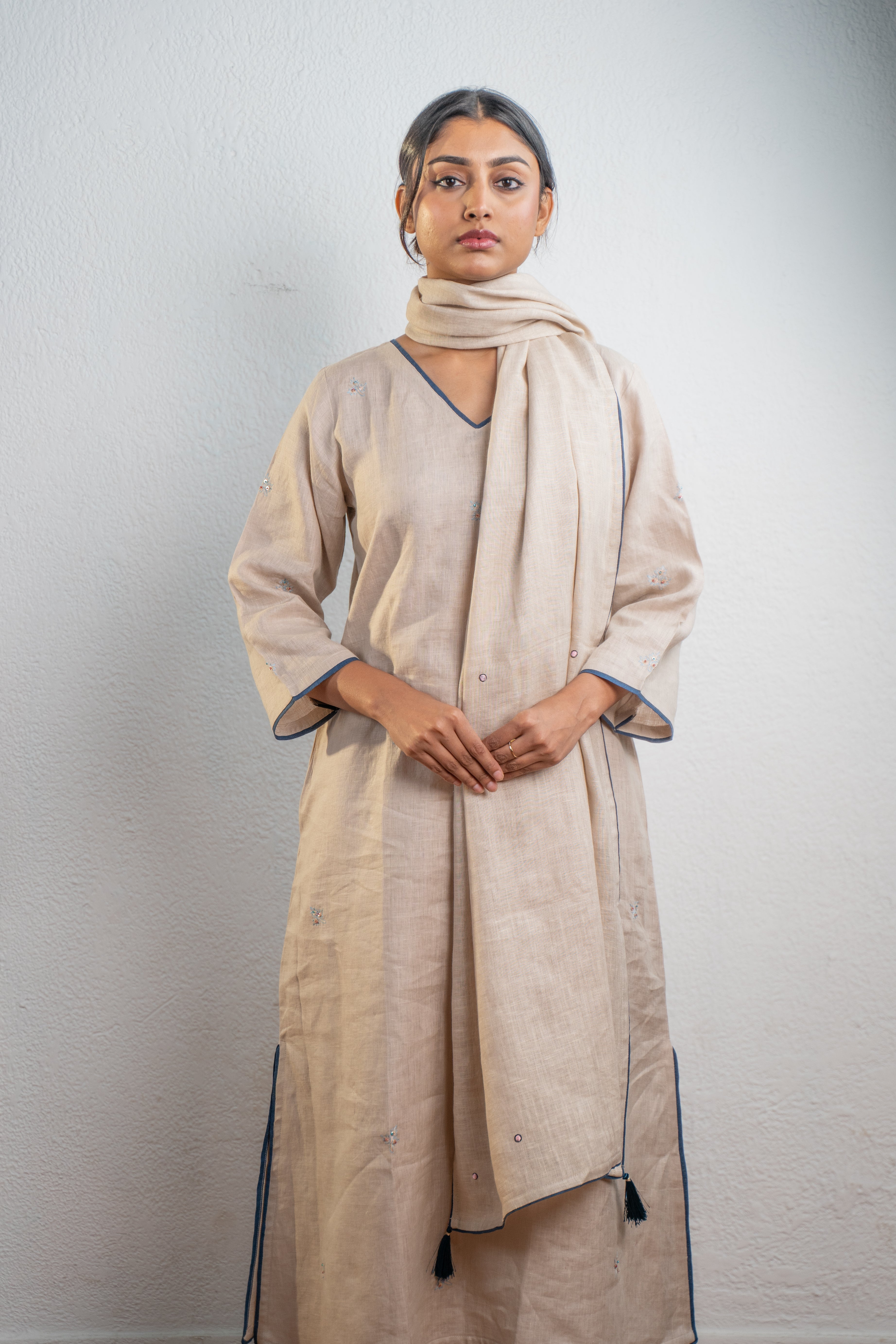 WARM NATURAL LINEN SET