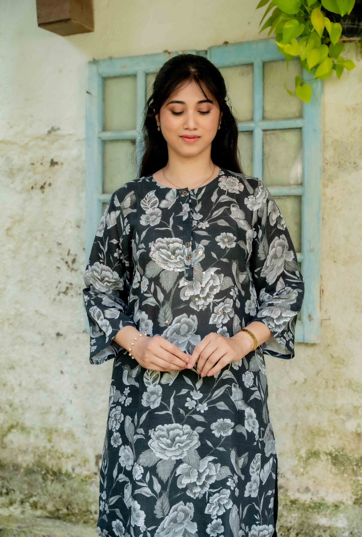 CHARCOAL BLACK LINEN PAIR