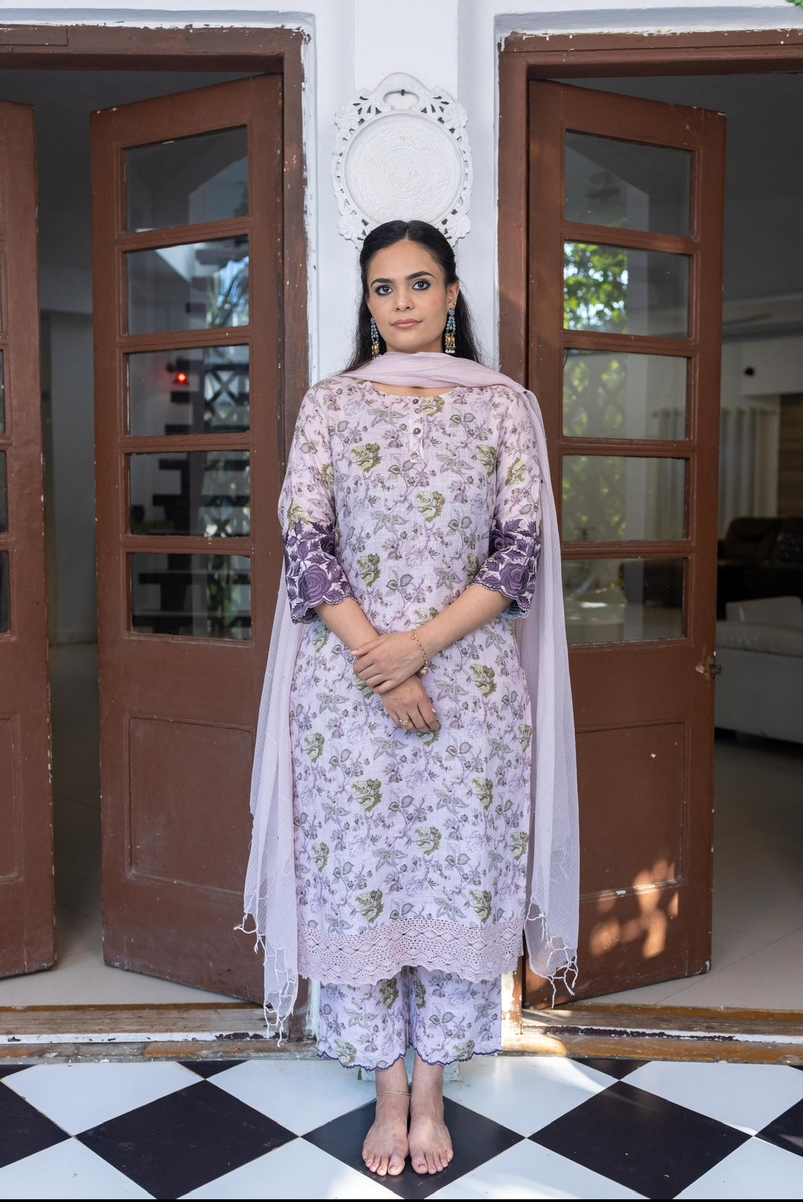 LAVENDER ROSE LINEN SET