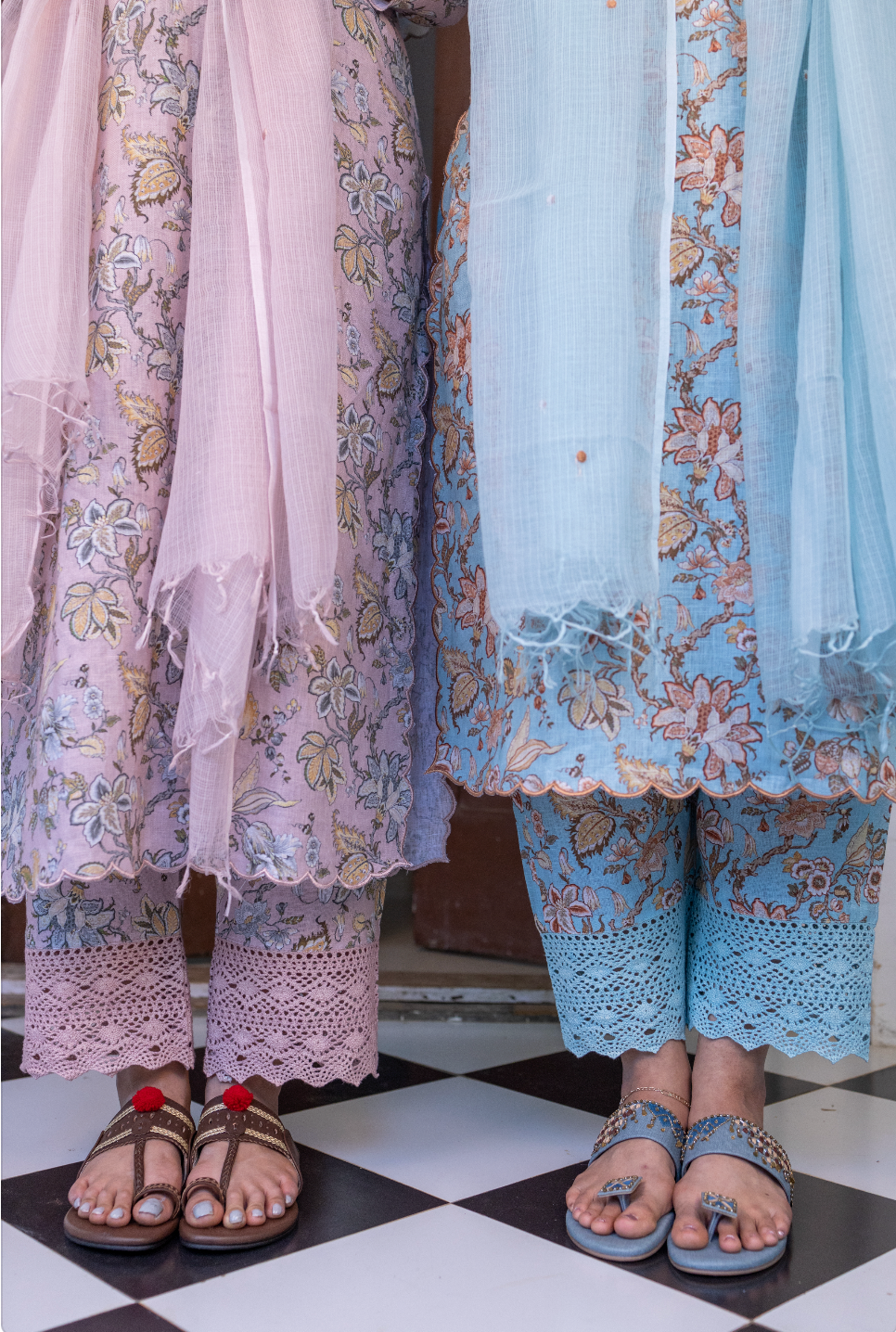 POWDER BLUE FLORAL LINEN SET