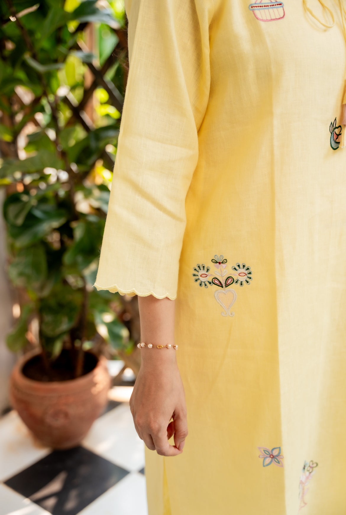Macaroon Lime Linen Kurta Set
