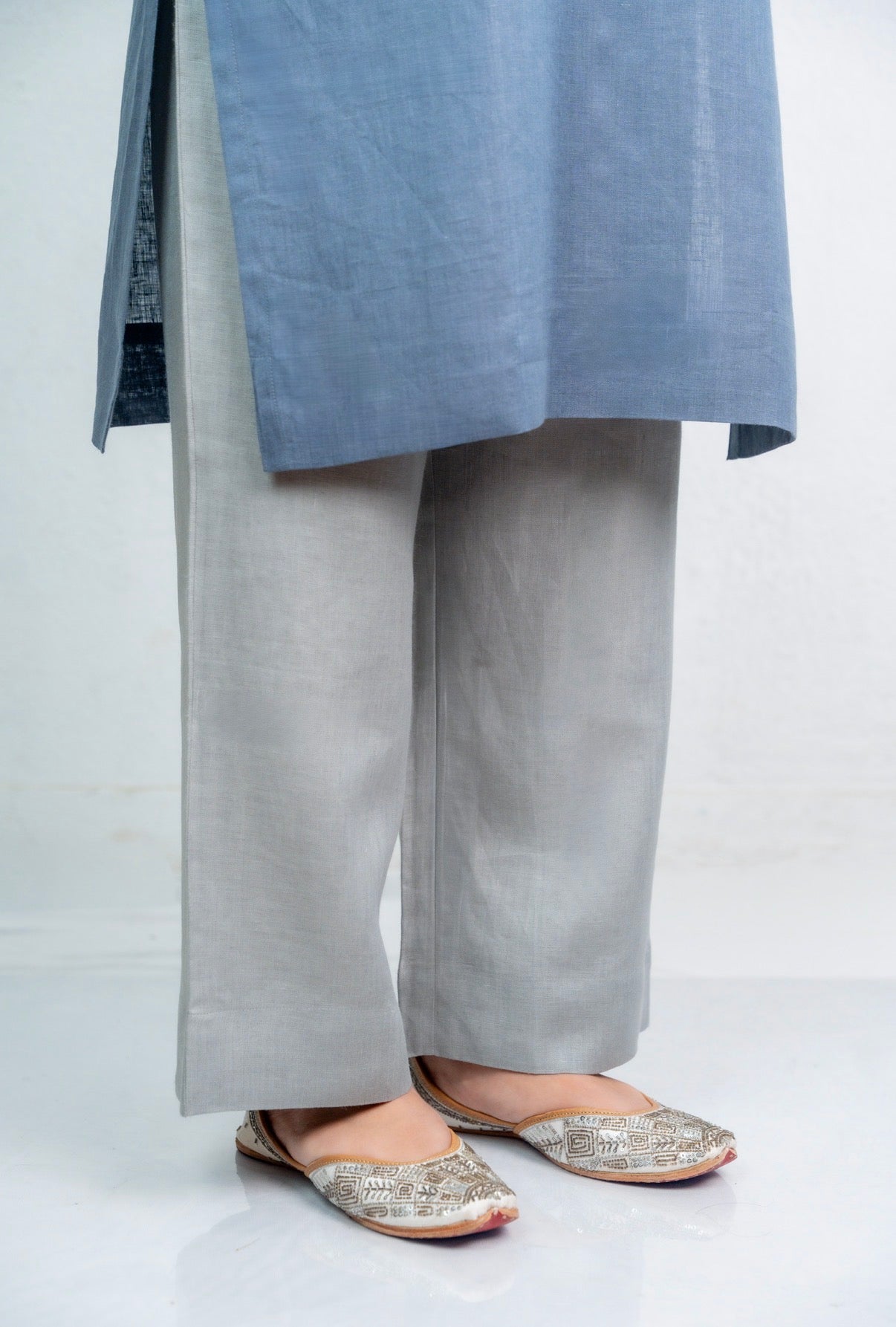 Space Blue-Grey Linen Pair