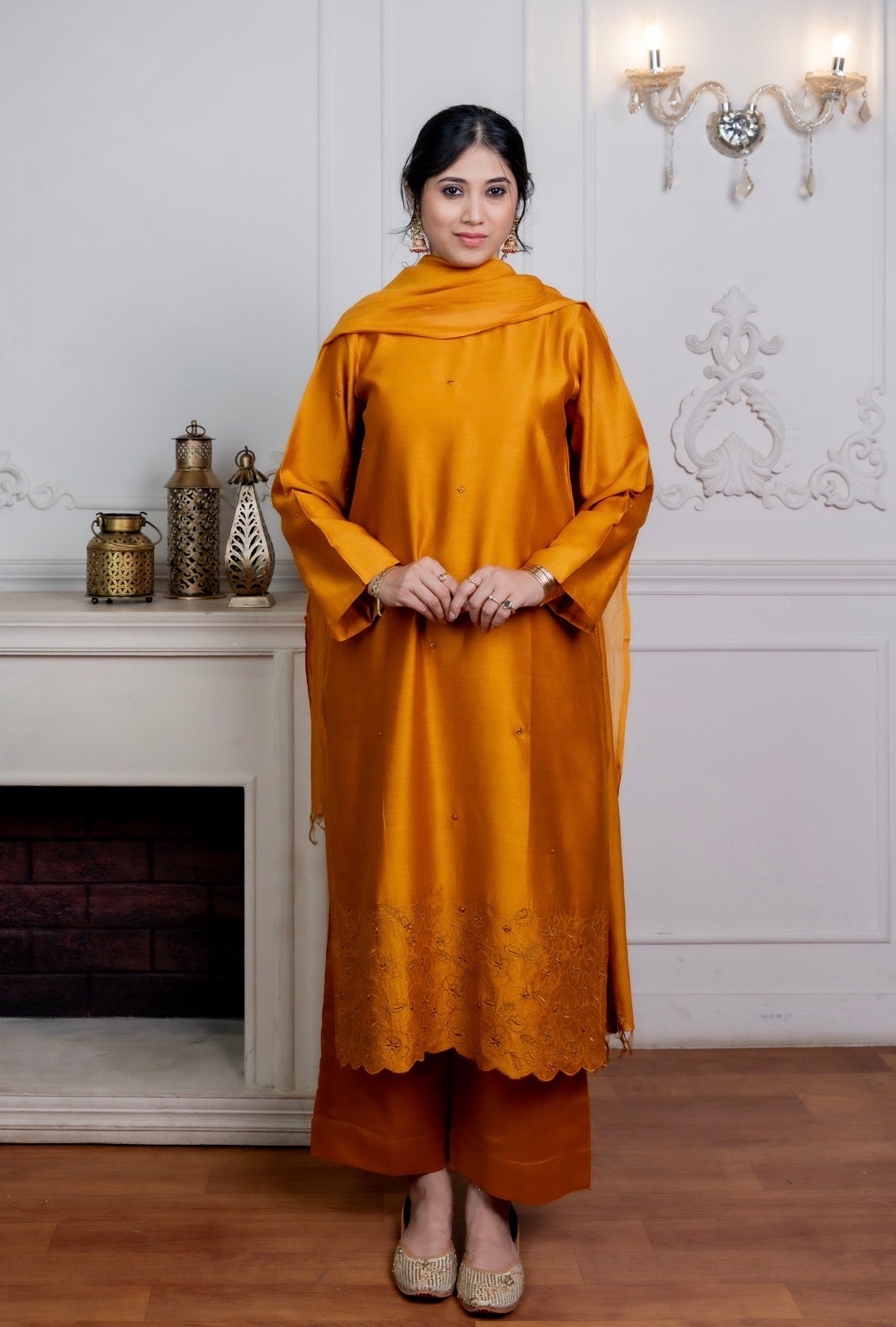Wood Gold Chanderi Silk Set