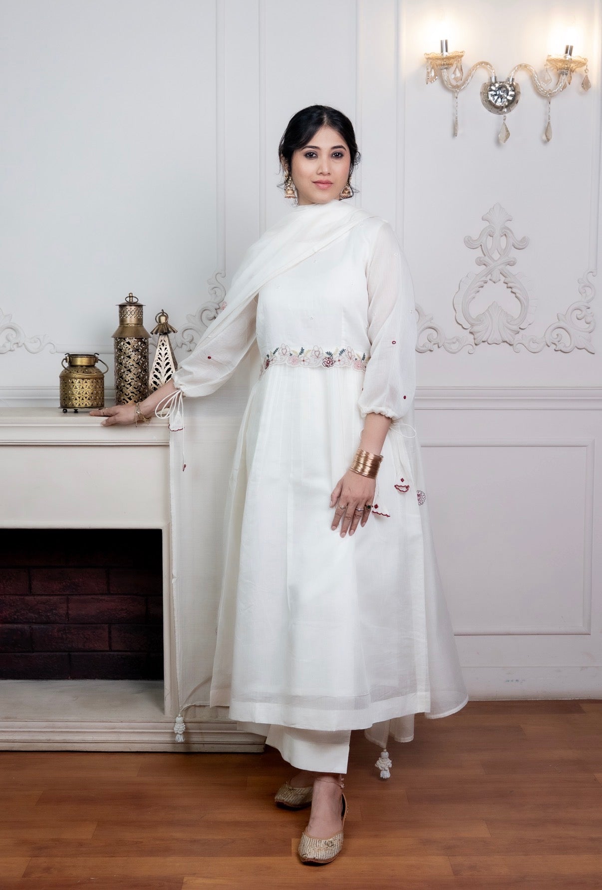 Saphed Chanderi Silk Set