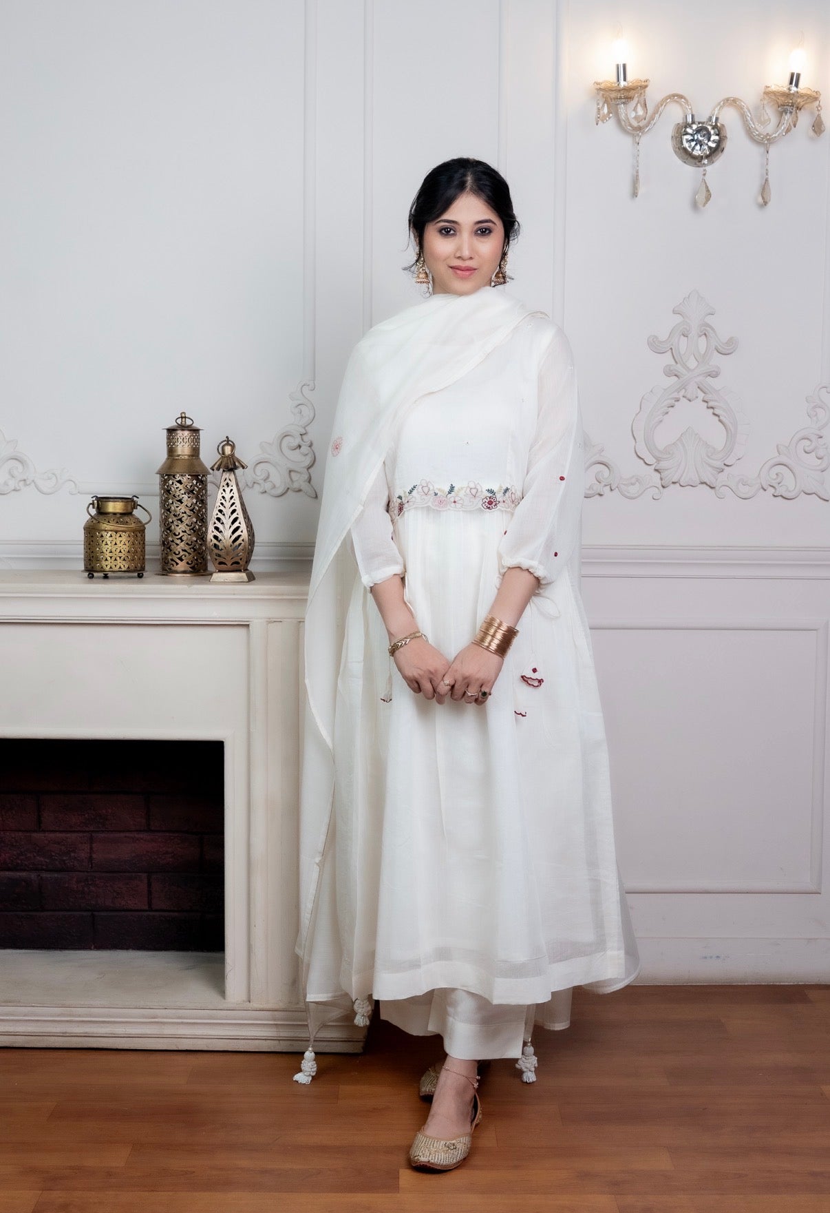 Saphed Chanderi Silk Set