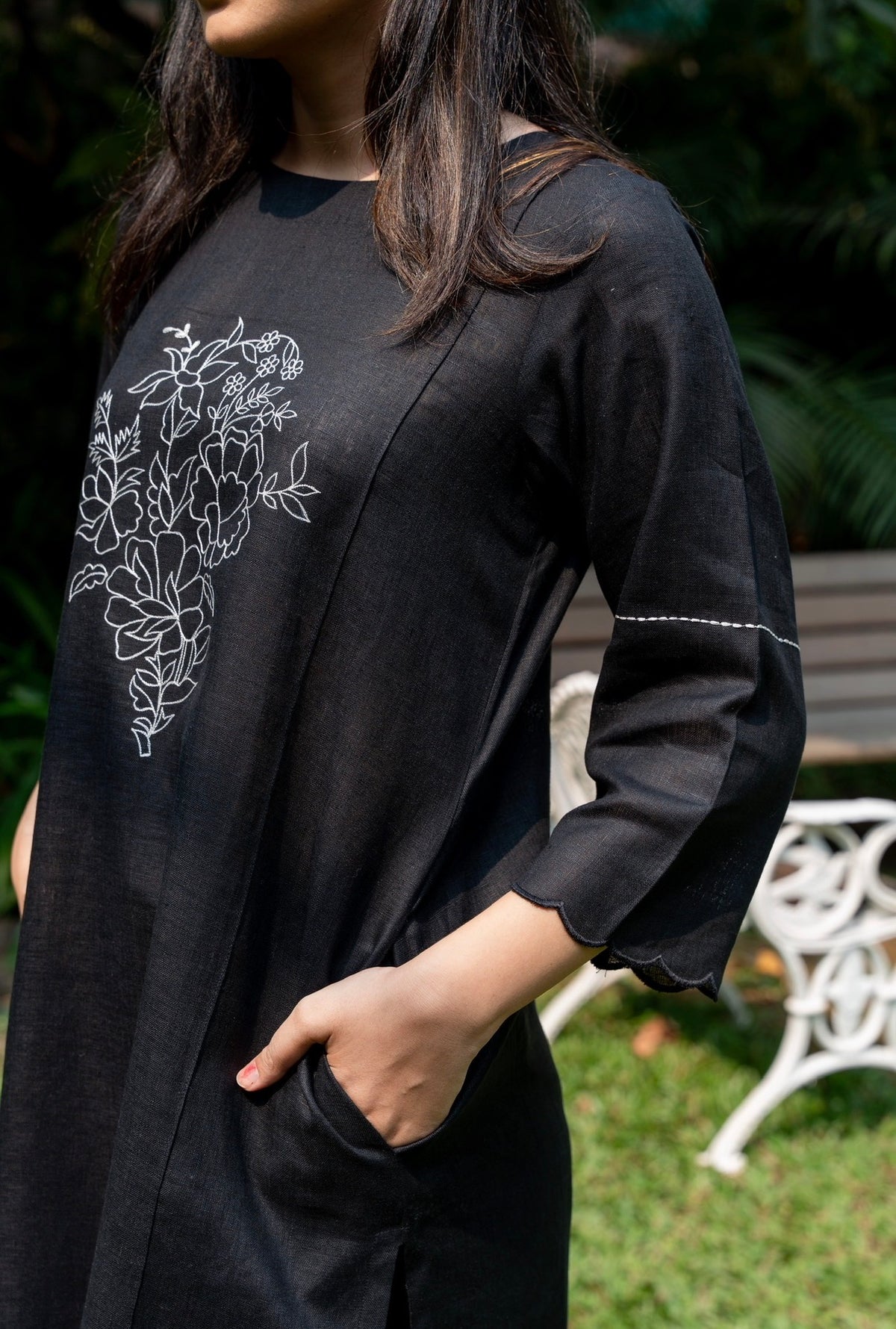 METAL BLACK LINEN PAIR