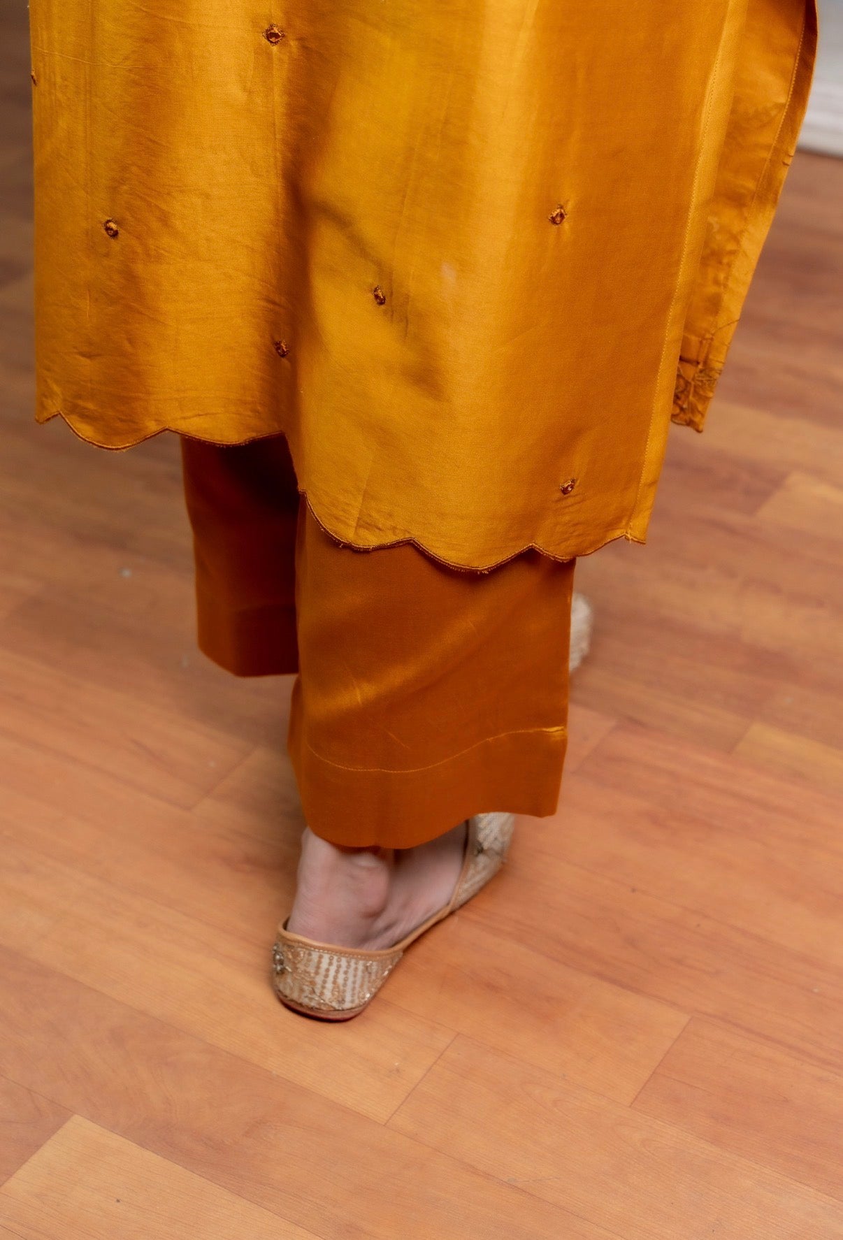 Wood Gold Chanderi Silk Set