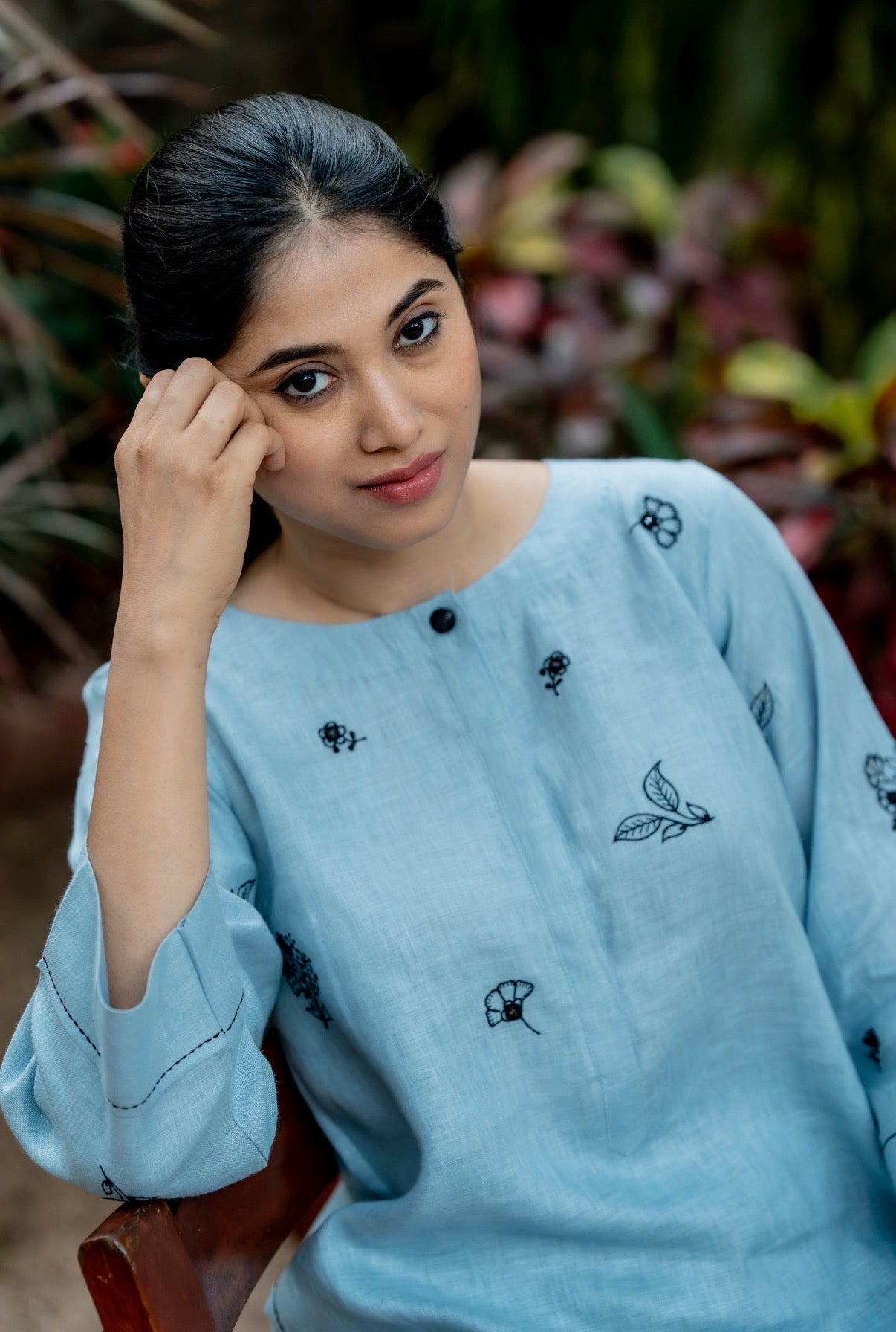 Azure Blue-Black Linen Pair